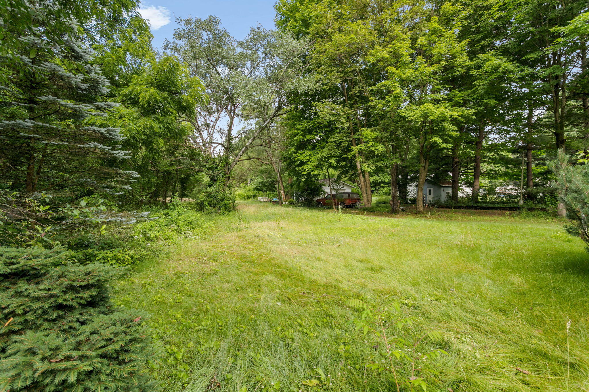 69408 Elkhart Road Edwardsburg MI 49112