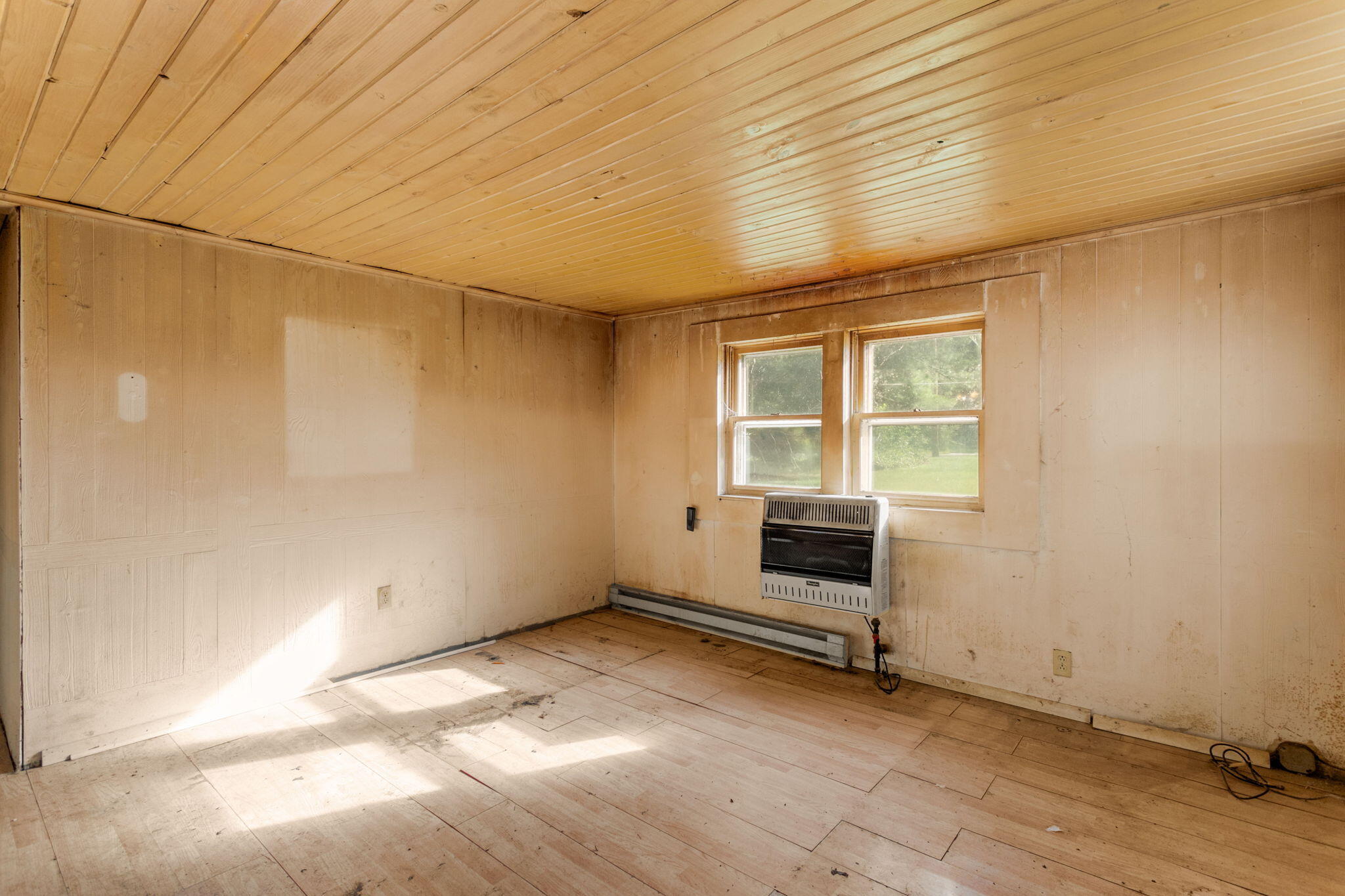 69408 Elkhart Road Edwardsburg MI 49112