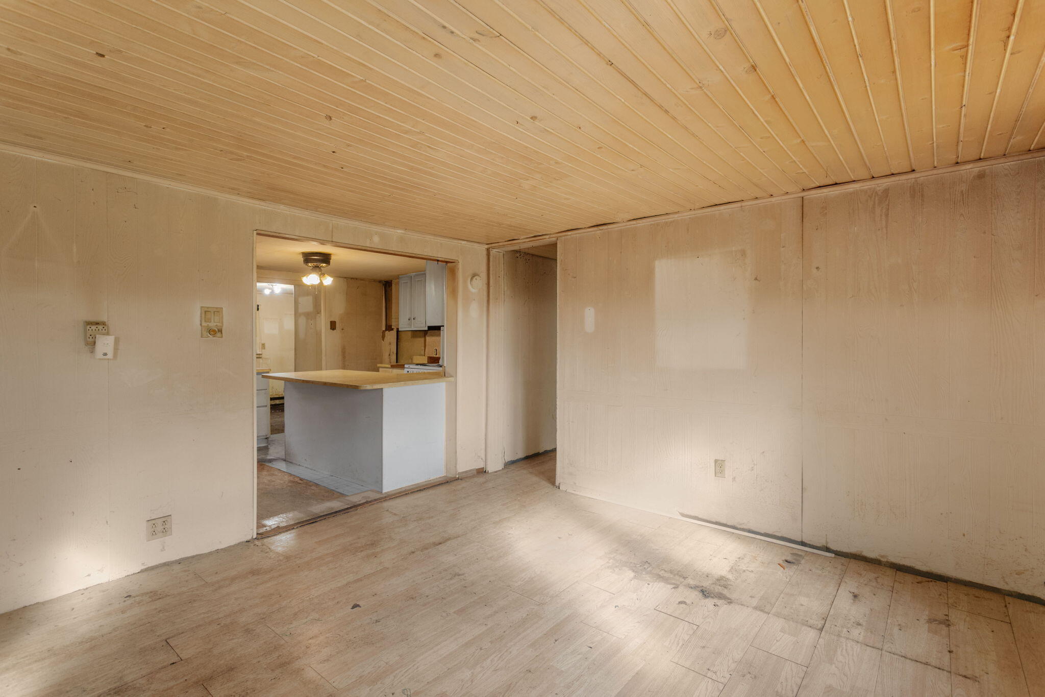 69408 Elkhart Road Edwardsburg MI 49112