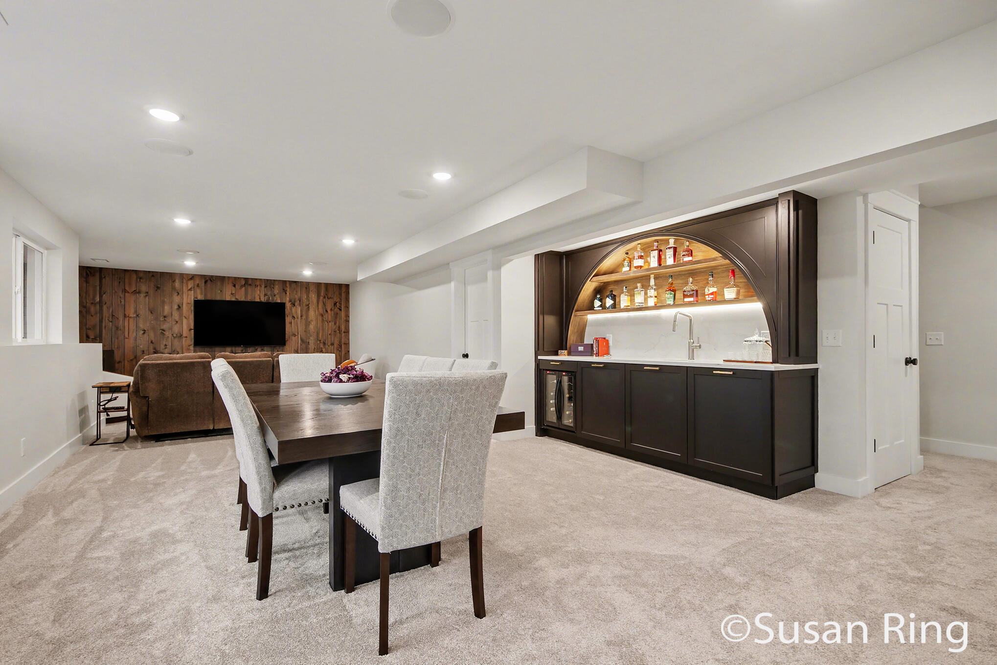 7290 Crossridge Drive SE Grand Rapids MI 49512