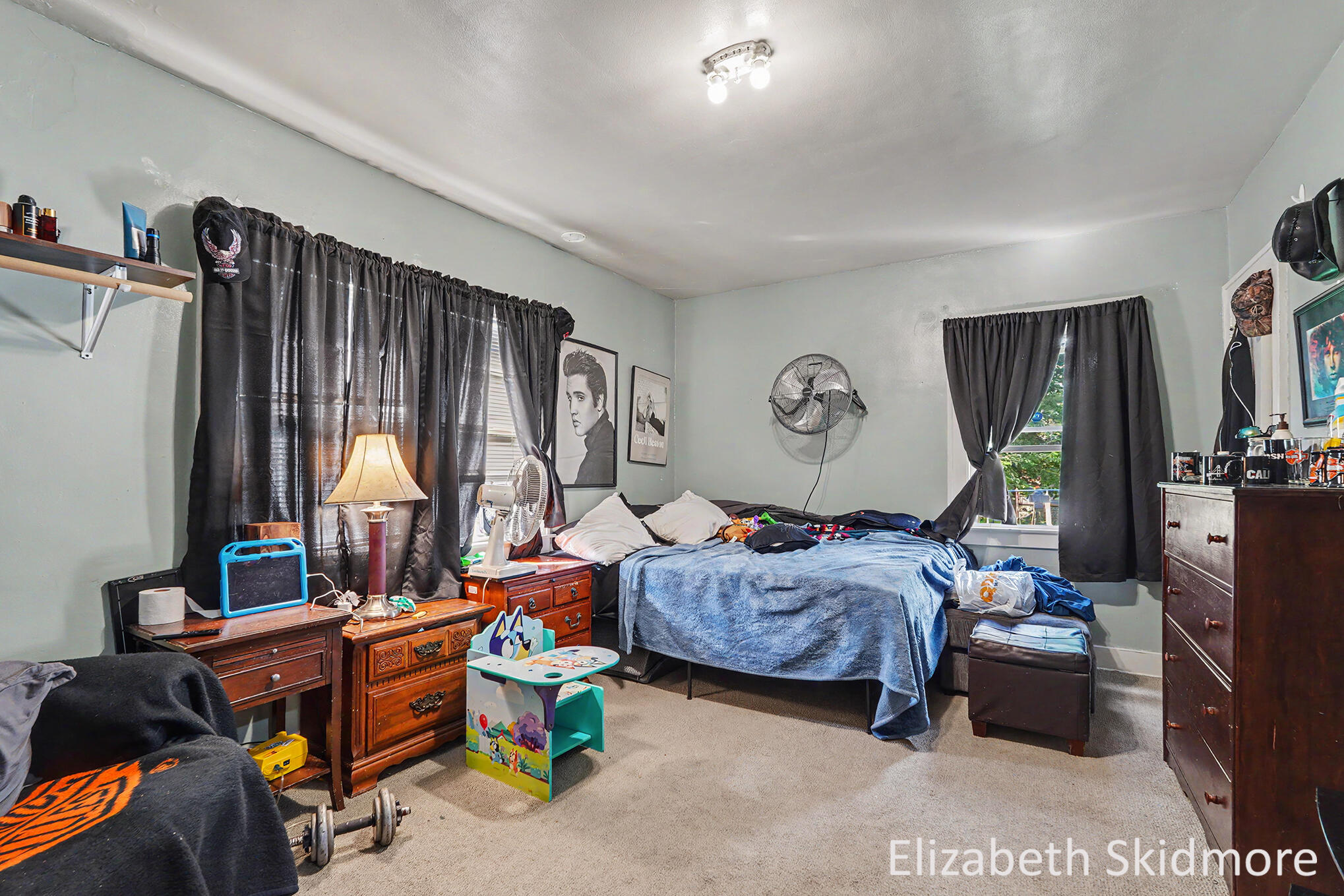1037 Burton Street SE Grand Rapids MI 49507