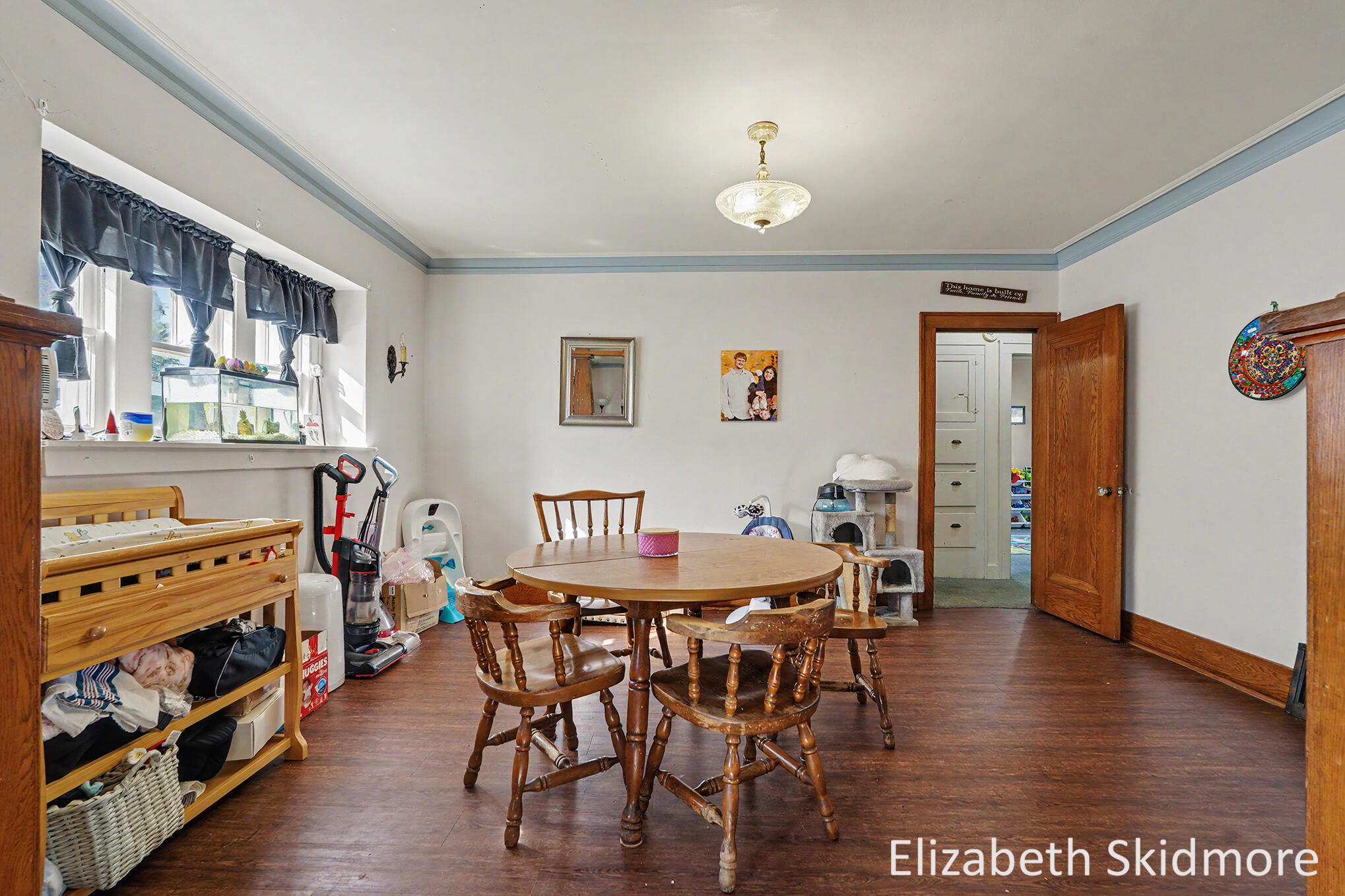1037 Burton Street SE Grand Rapids MI 49507