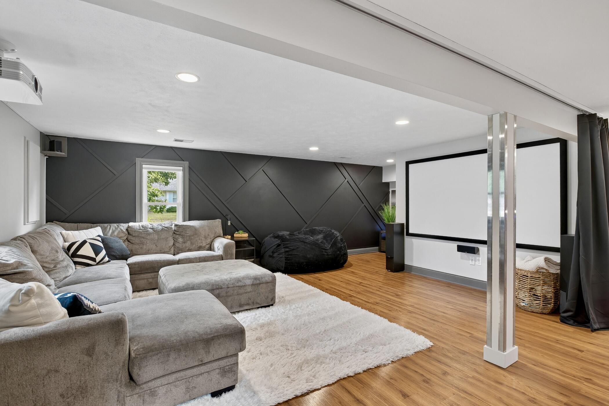 1329 Dewberry Court NE Grand Rapids MI 49505
