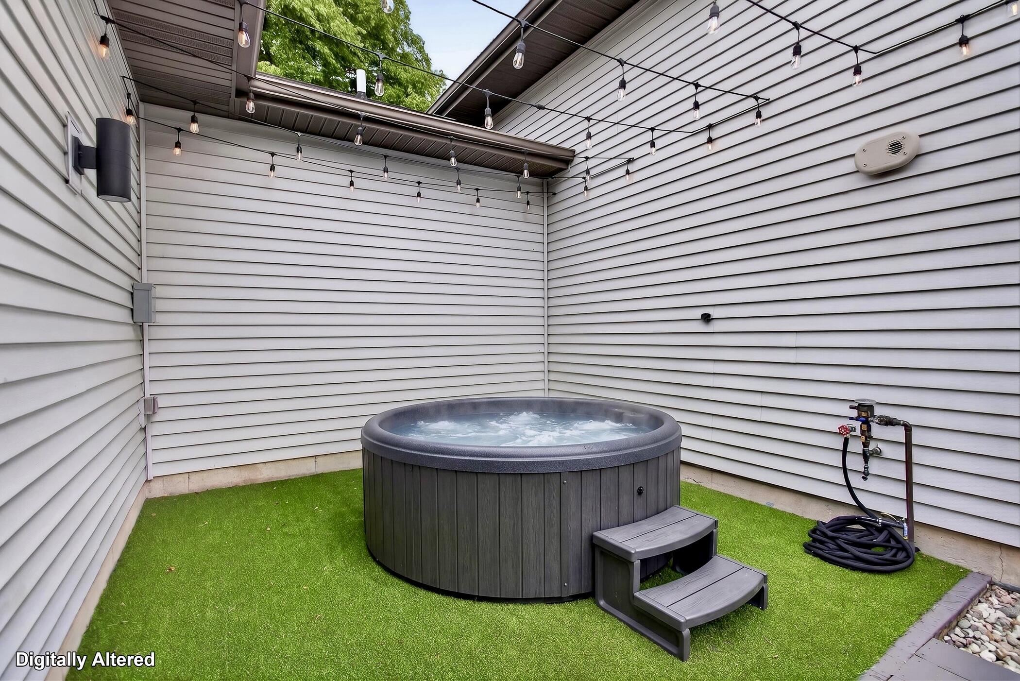 1329 Dewberry Court NE Grand Rapids MI 49505