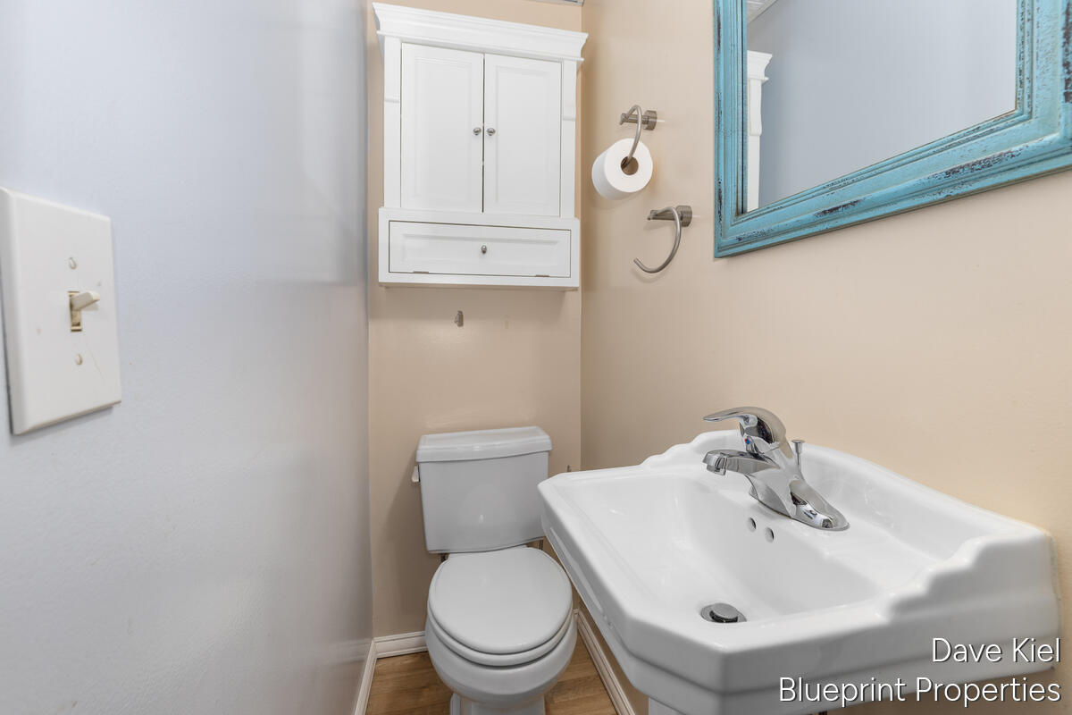 643 Lake Drive SE Grand Rapids MI 49503