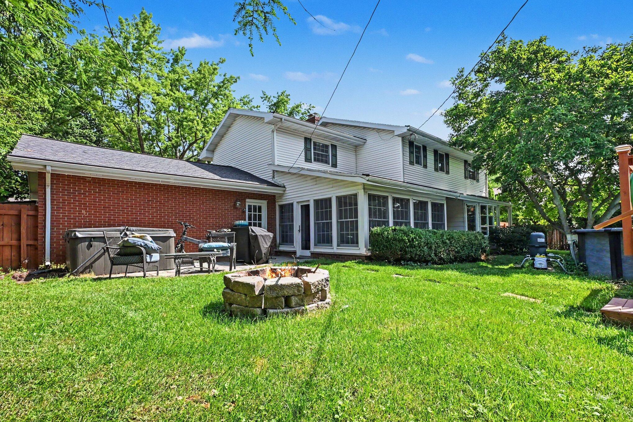 1772 Hacienda Drive Stevensville MI 49127
