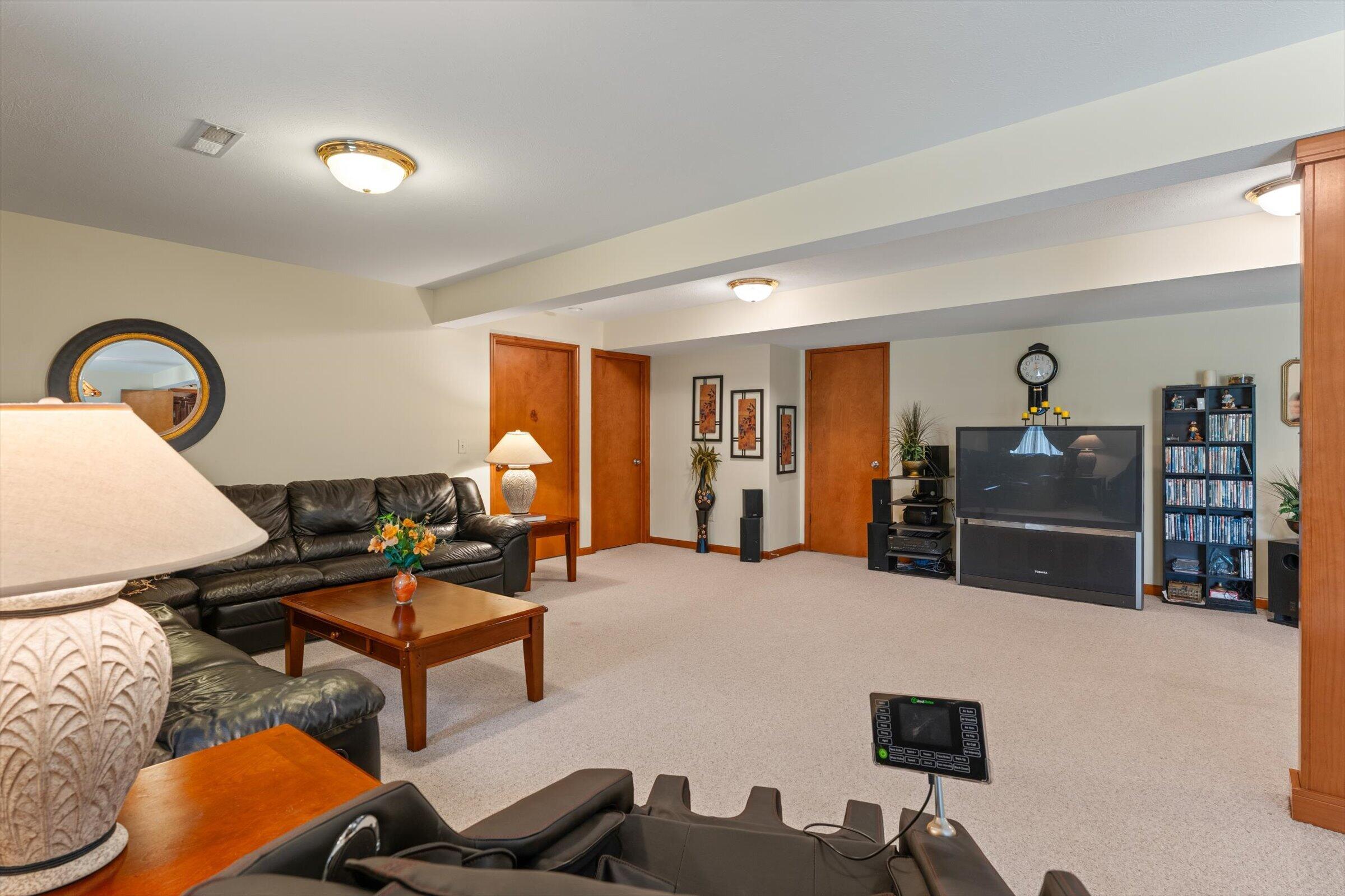17883 Paradise Lake Vandalia MI 49095