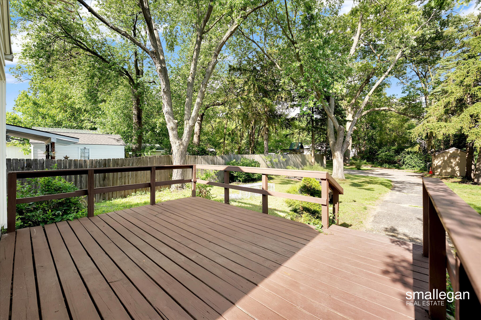 820 Diamond Avenue NE Grand Rapids MI 49503