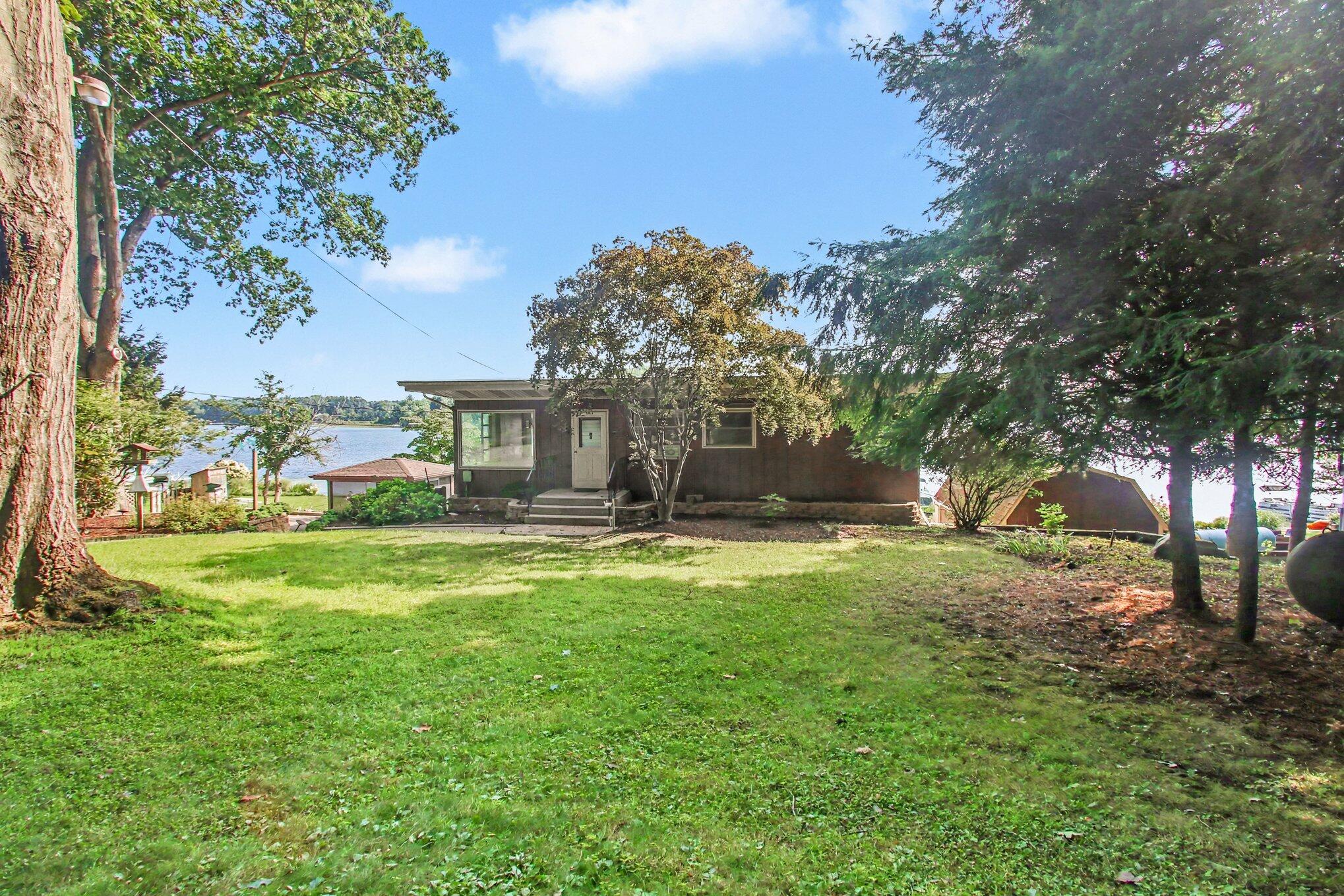 51834 Co Road 384 Grand Junction MI 49056