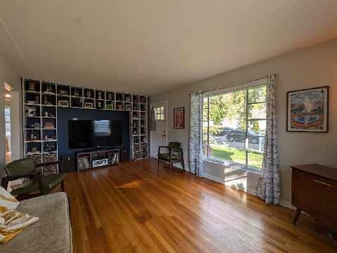 2731 Eastern Avenue SE Grand Rapids MI 49507