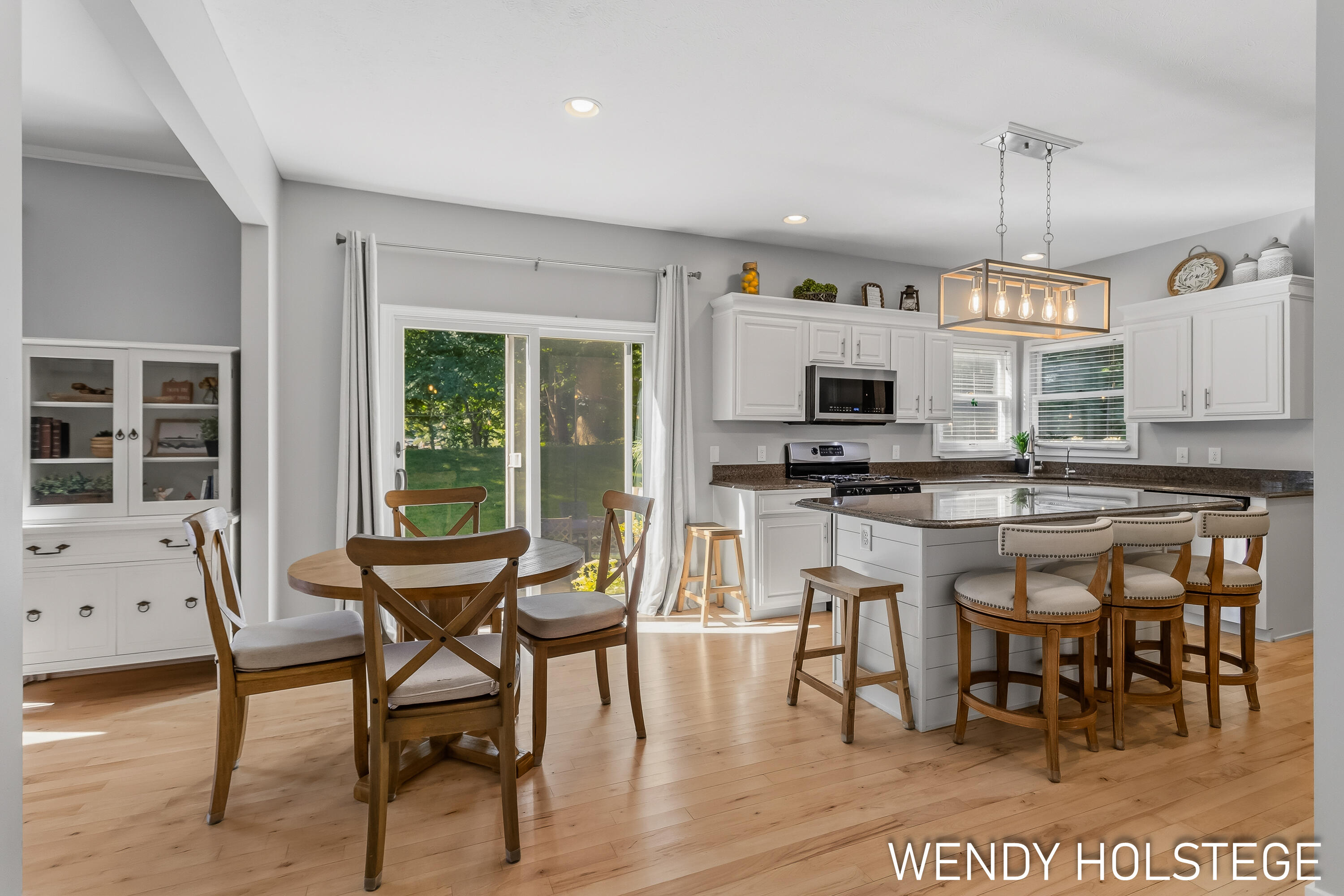 2066 Woodlark Drive Holland MI 49424