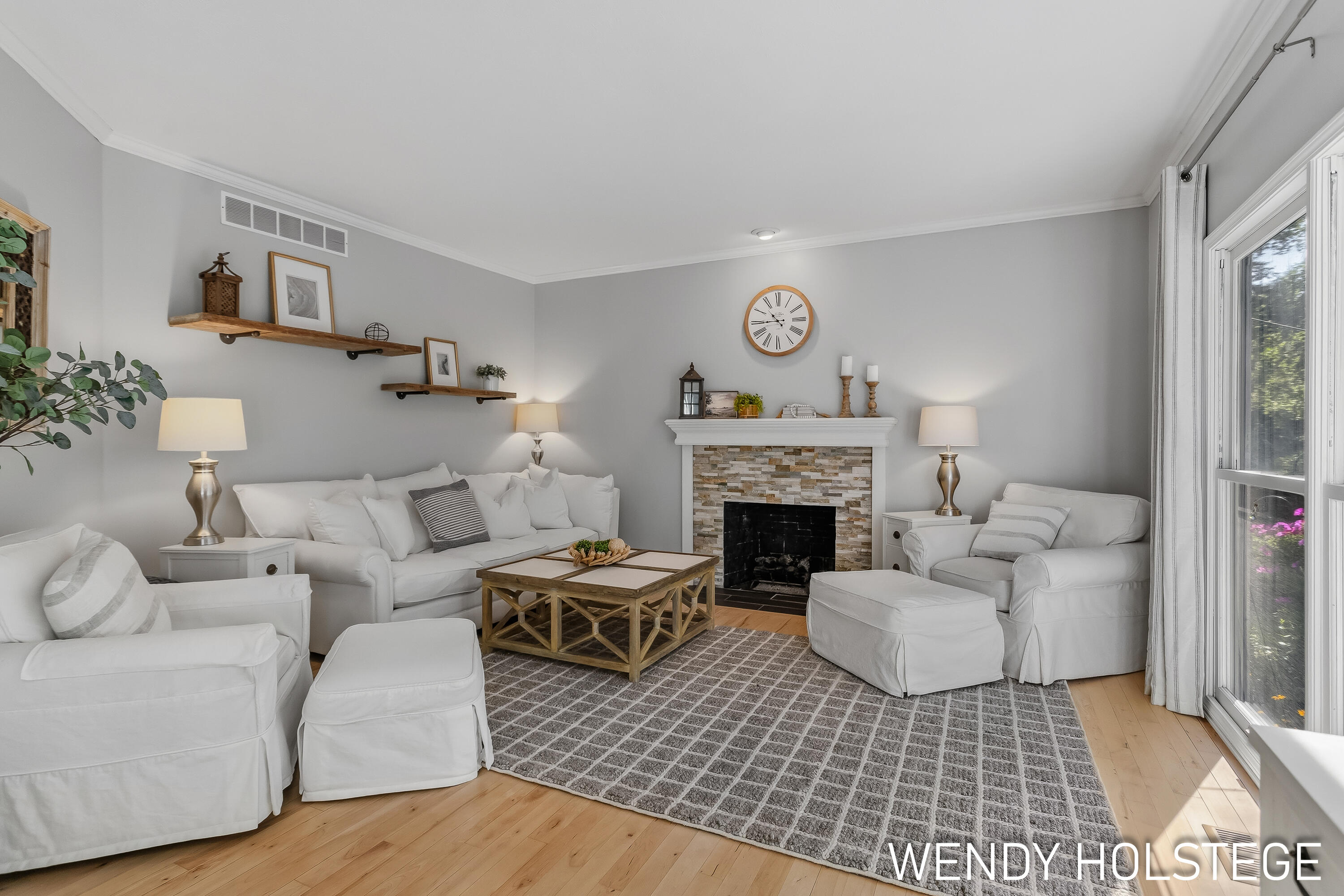 2066 Woodlark Drive Holland MI 49424