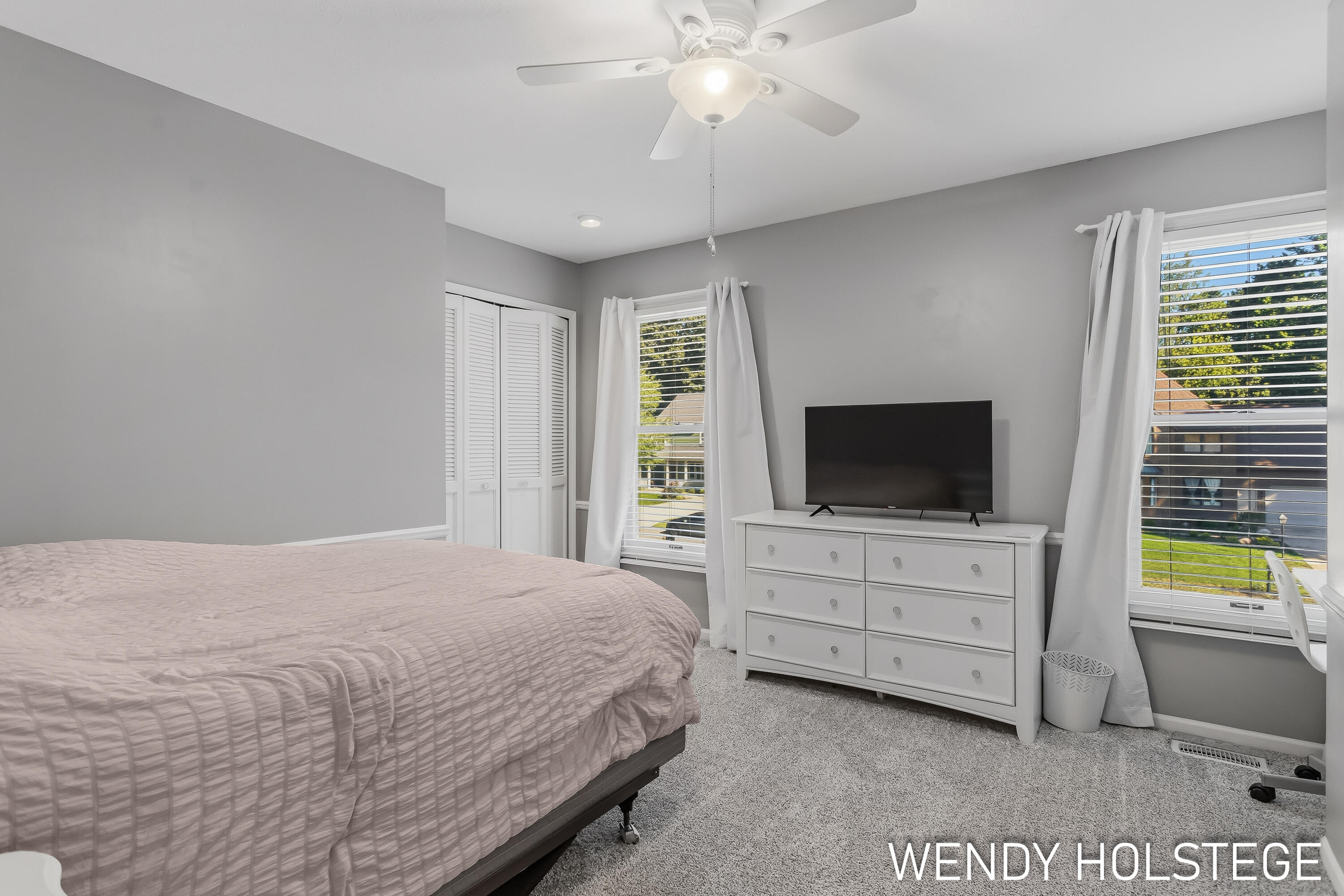 2066 Woodlark Drive Holland MI 49424