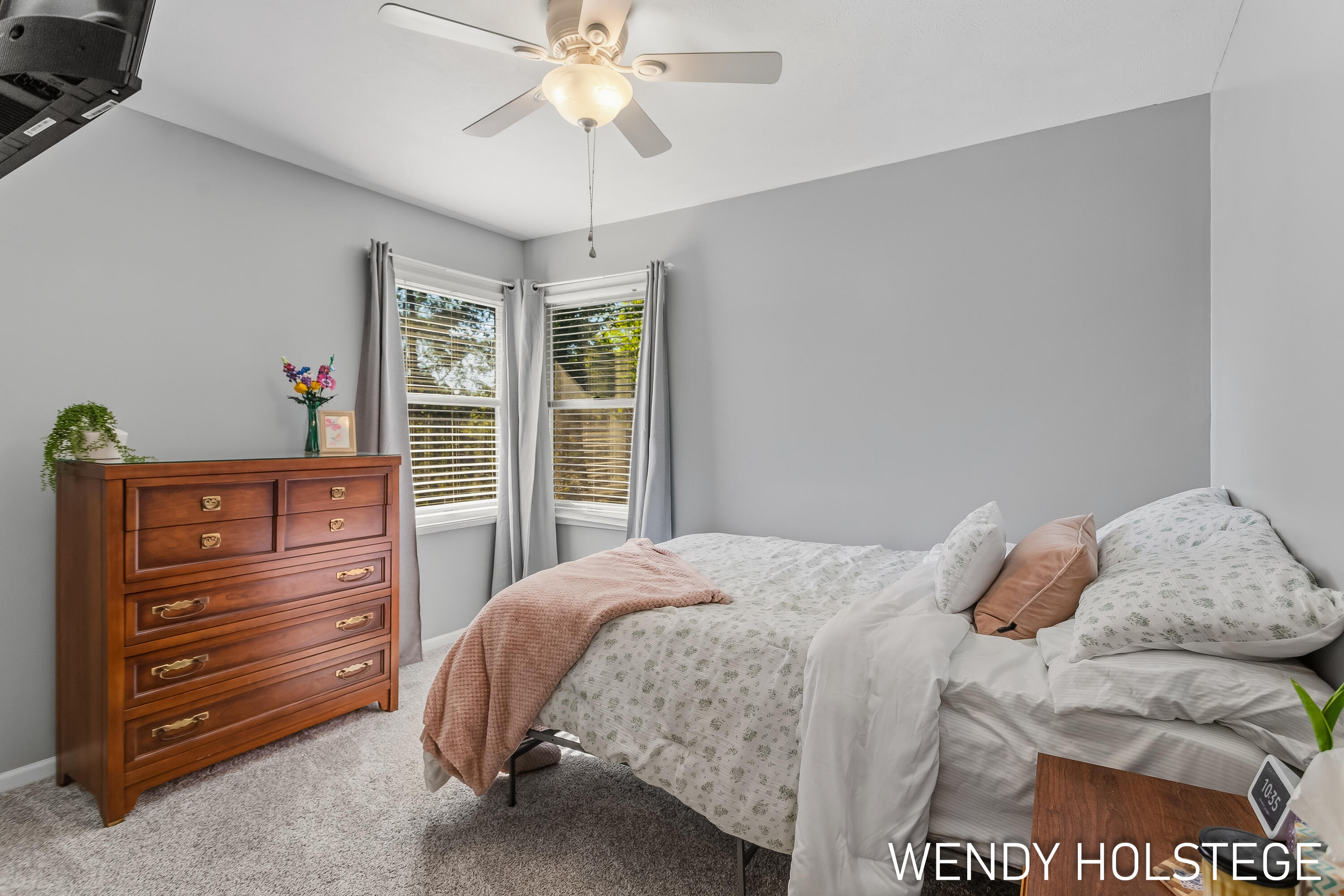 2066 Woodlark Drive Holland MI 49424