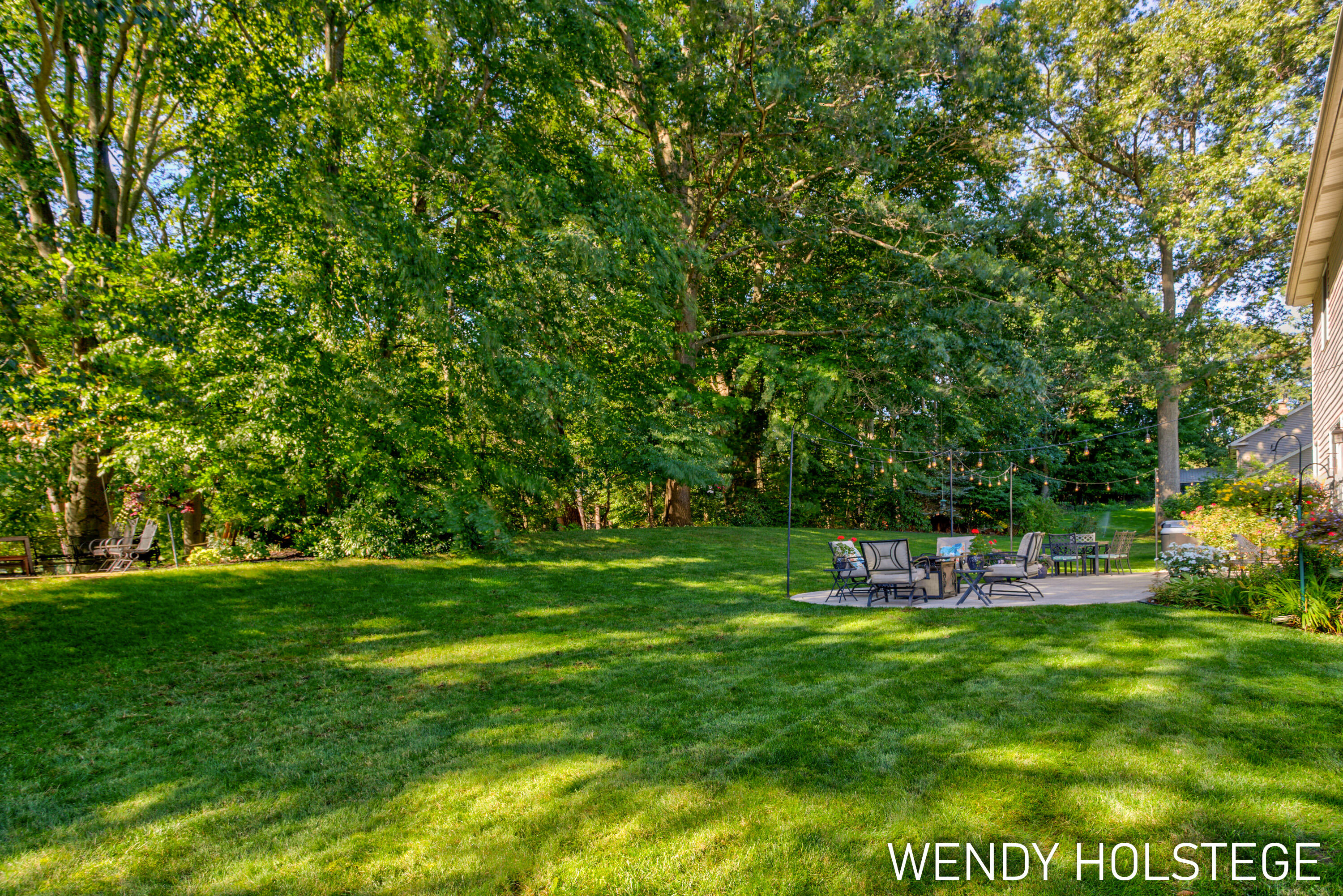 2066 Woodlark Drive Holland MI 49424