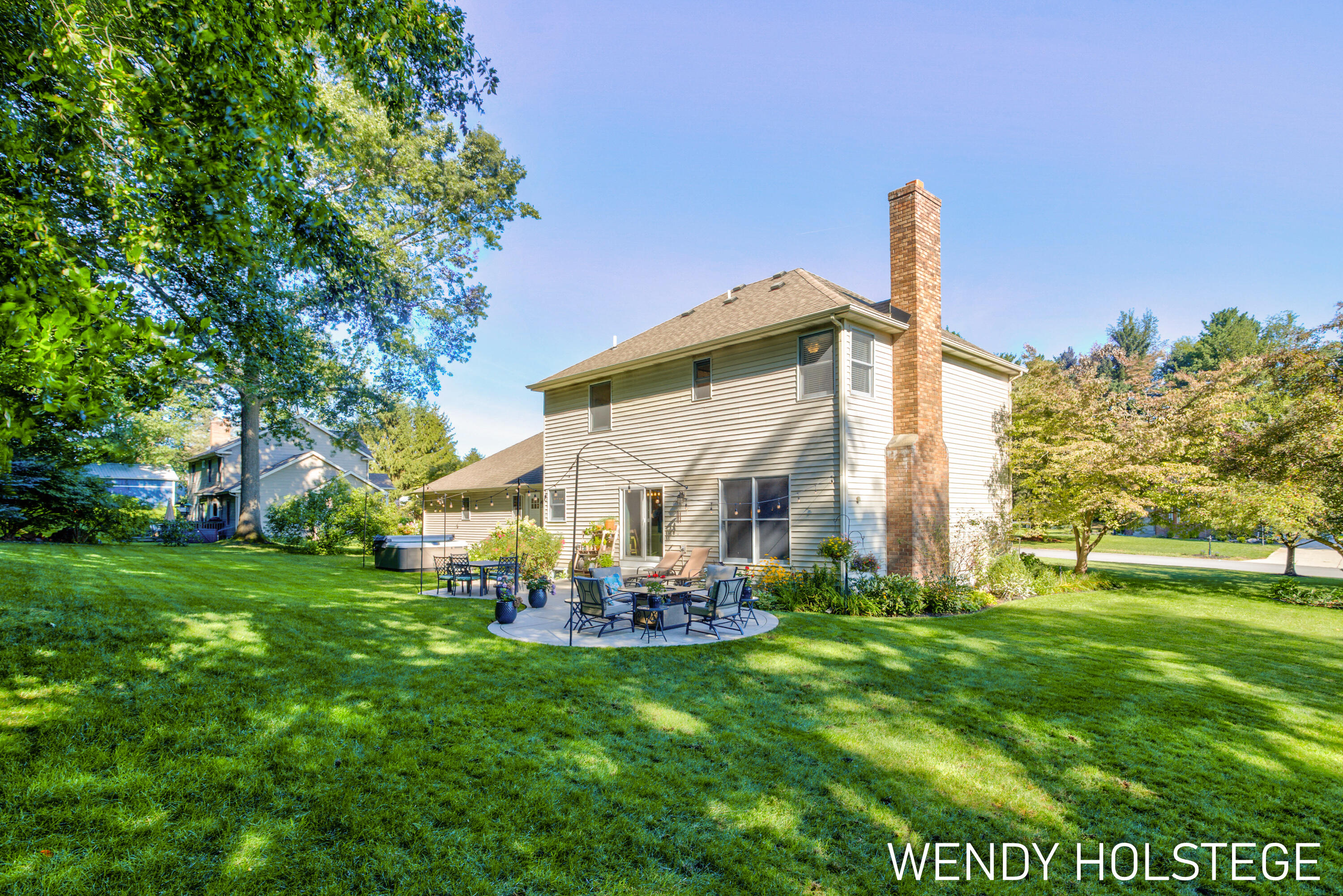 2066 Woodlark Drive Holland MI 49424