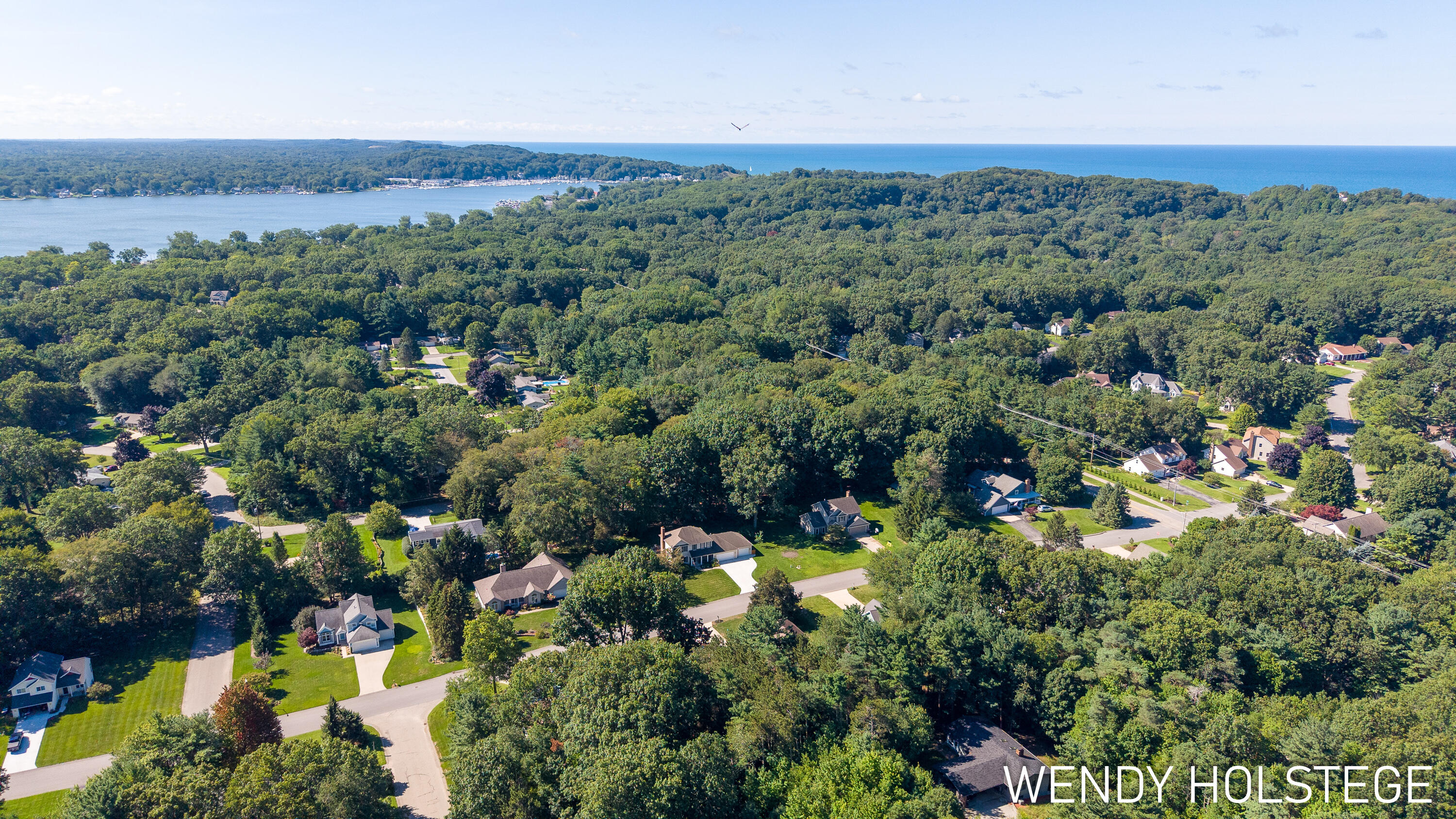 2066 Woodlark Drive Holland MI 49424