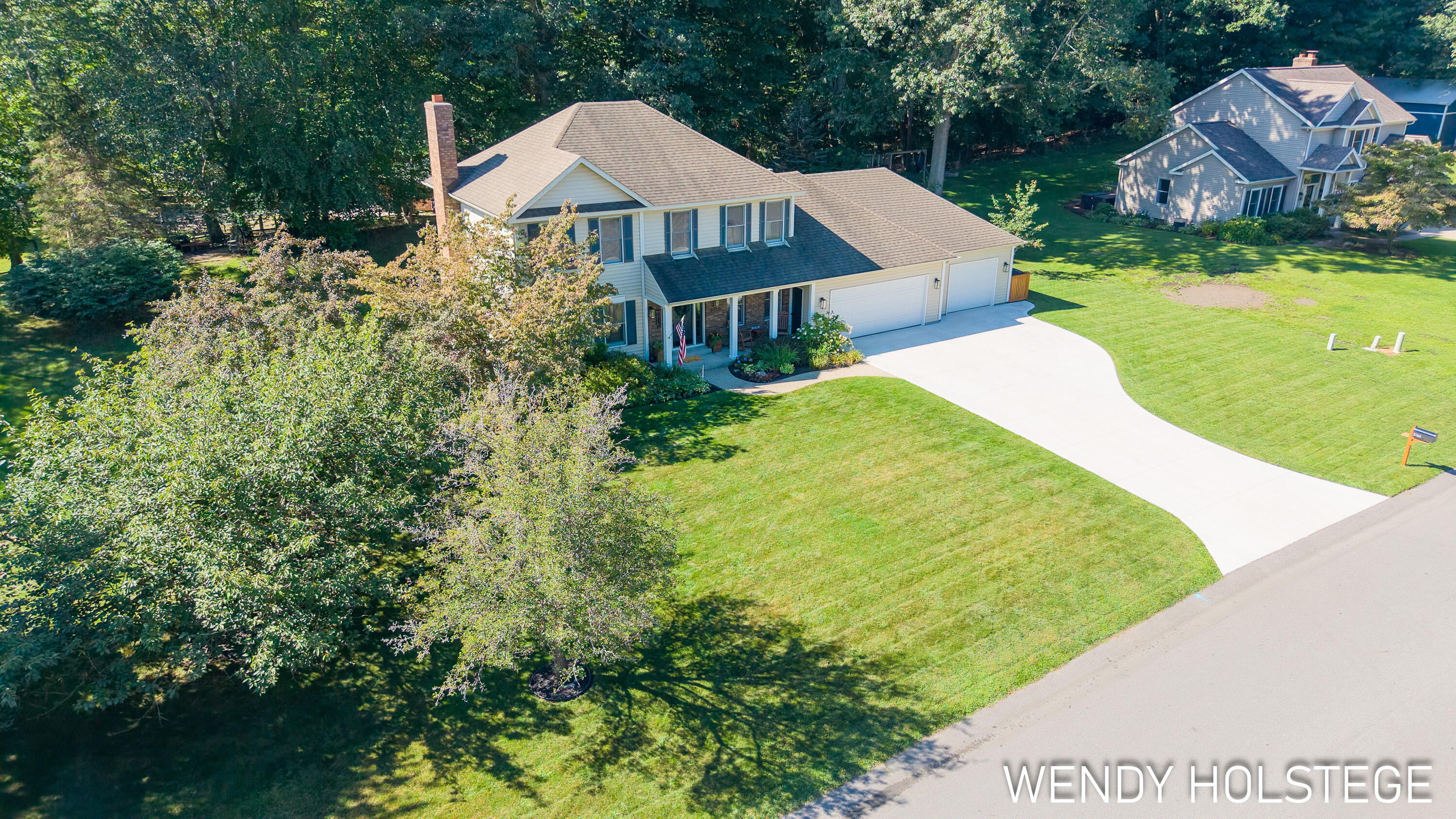 2066 Woodlark Drive Holland MI 49424