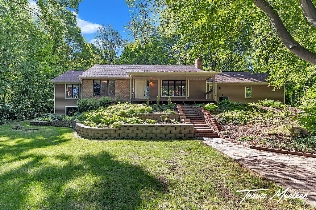 421 Sorrento Drive SE Byron Center MI 49315