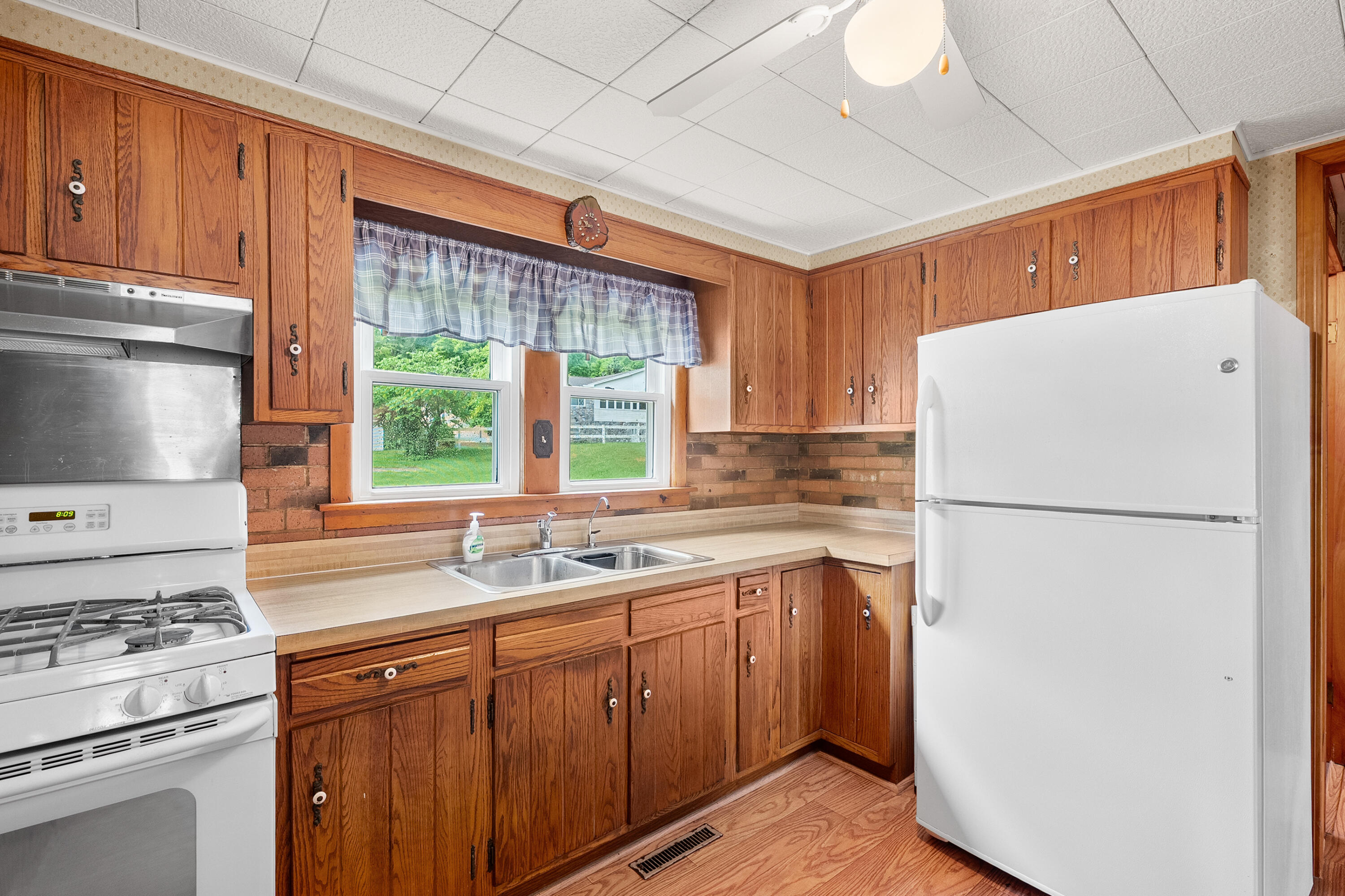 2380 33rd Street Allegan MI 49010