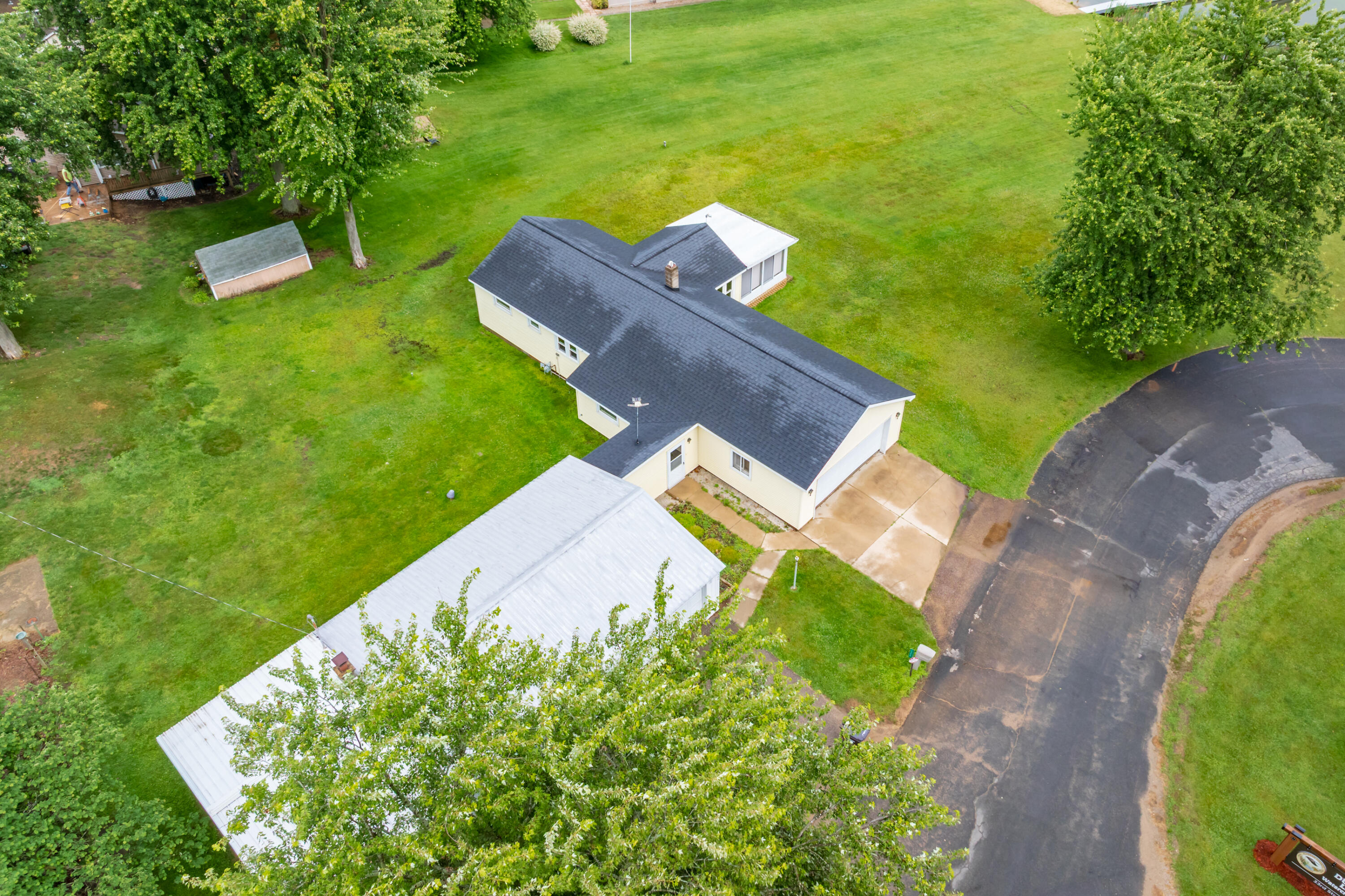 2380 33rd Street Allegan MI 49010