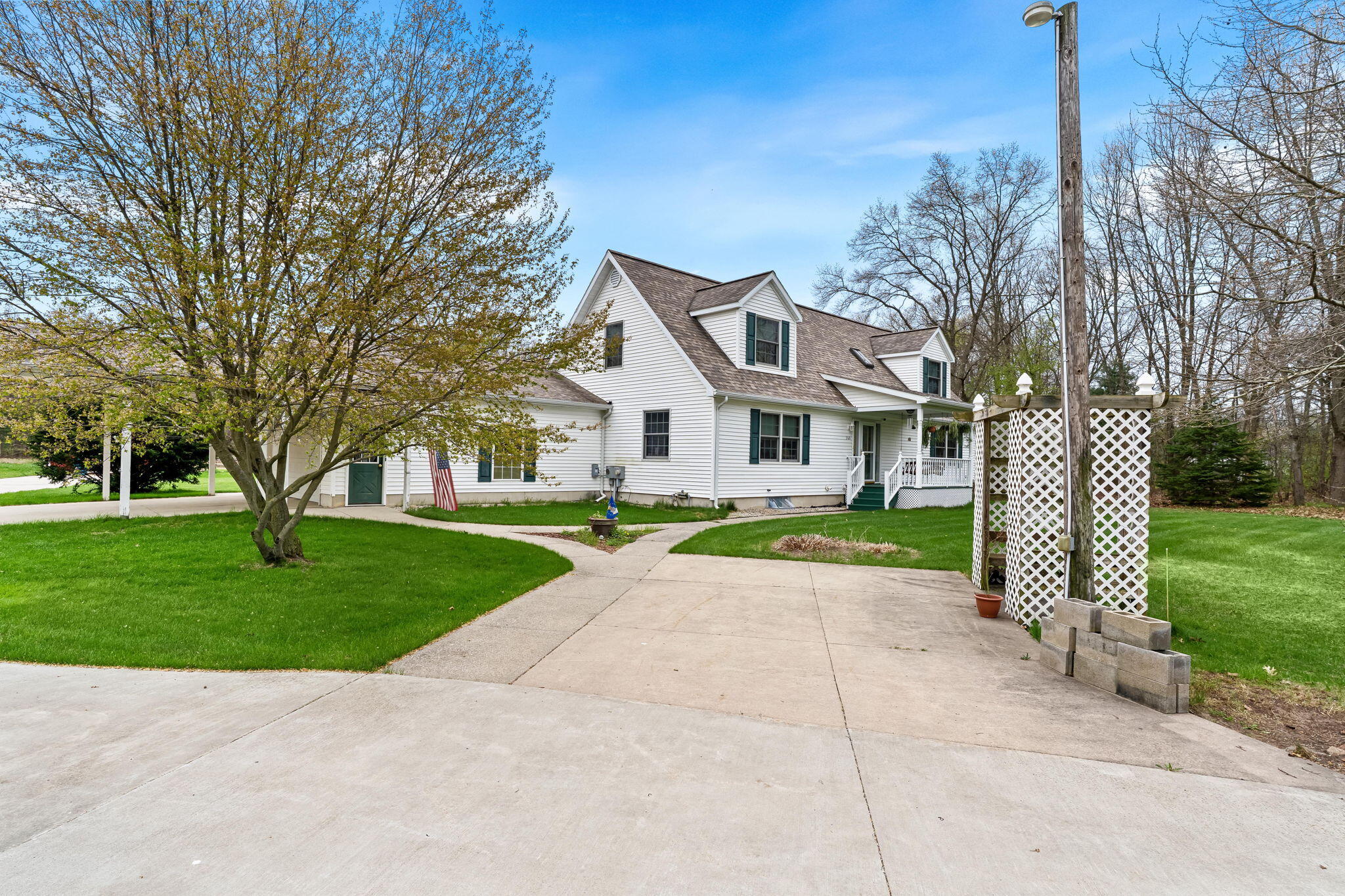 360 Chatterson Road Muskegon MI 49442