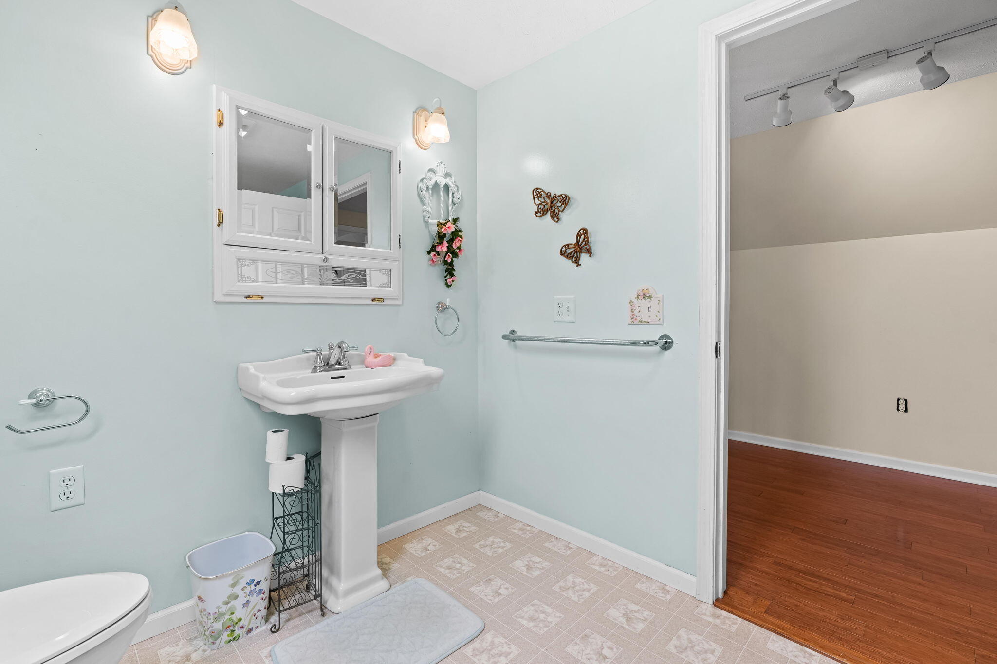 360 Chatterson Road Muskegon MI 49442