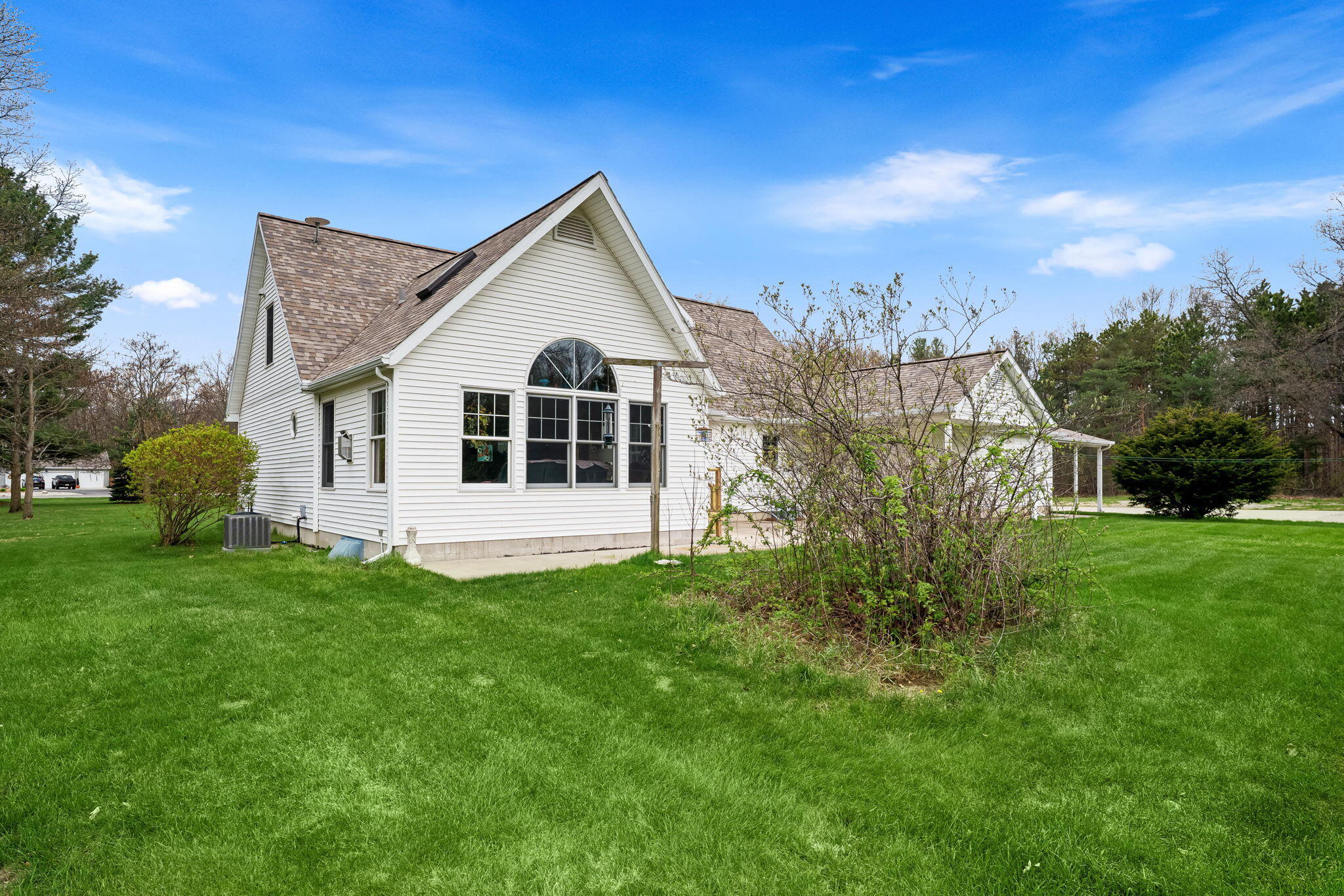 360 Chatterson Road Muskegon MI 49442