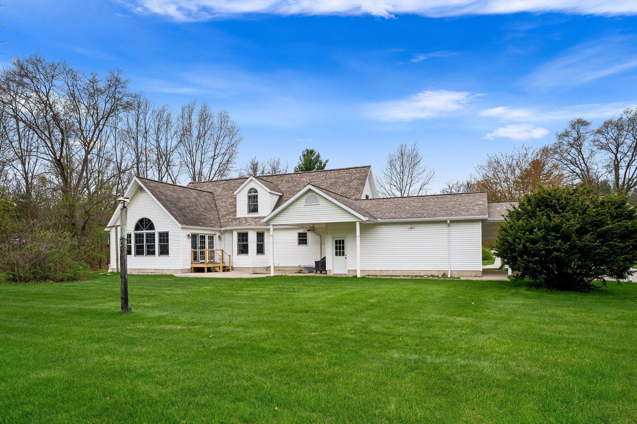 360 Chatterson Road Muskegon MI 49442
