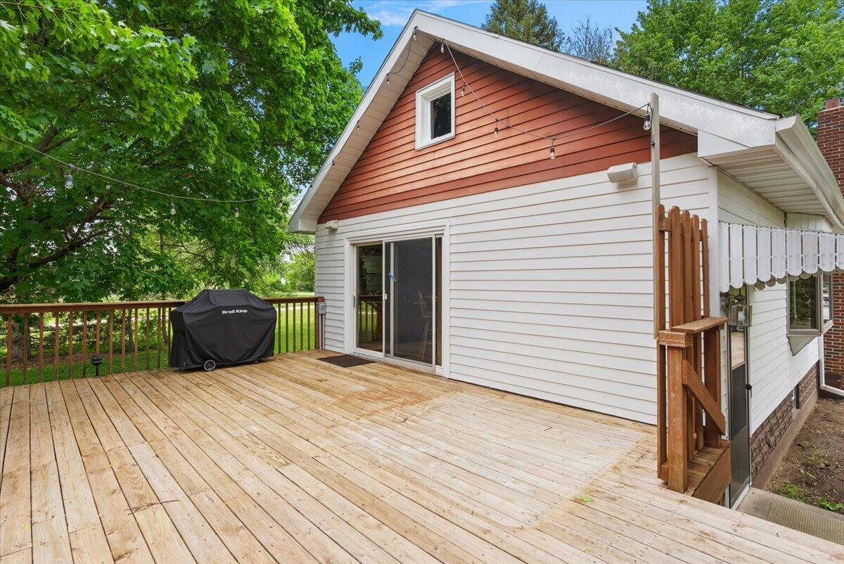 11781 8th Avenue NW Grand Rapids MI 49534