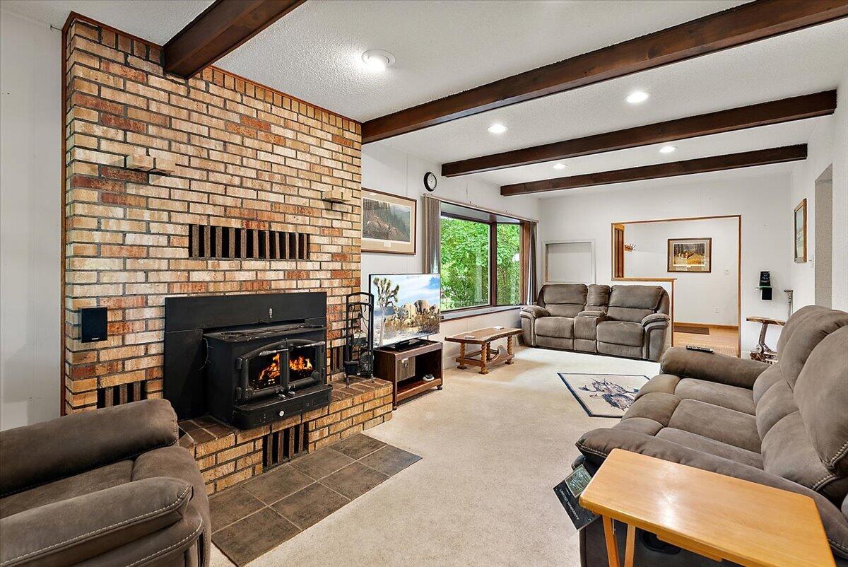 11781 8th Avenue NW Grand Rapids MI 49534
