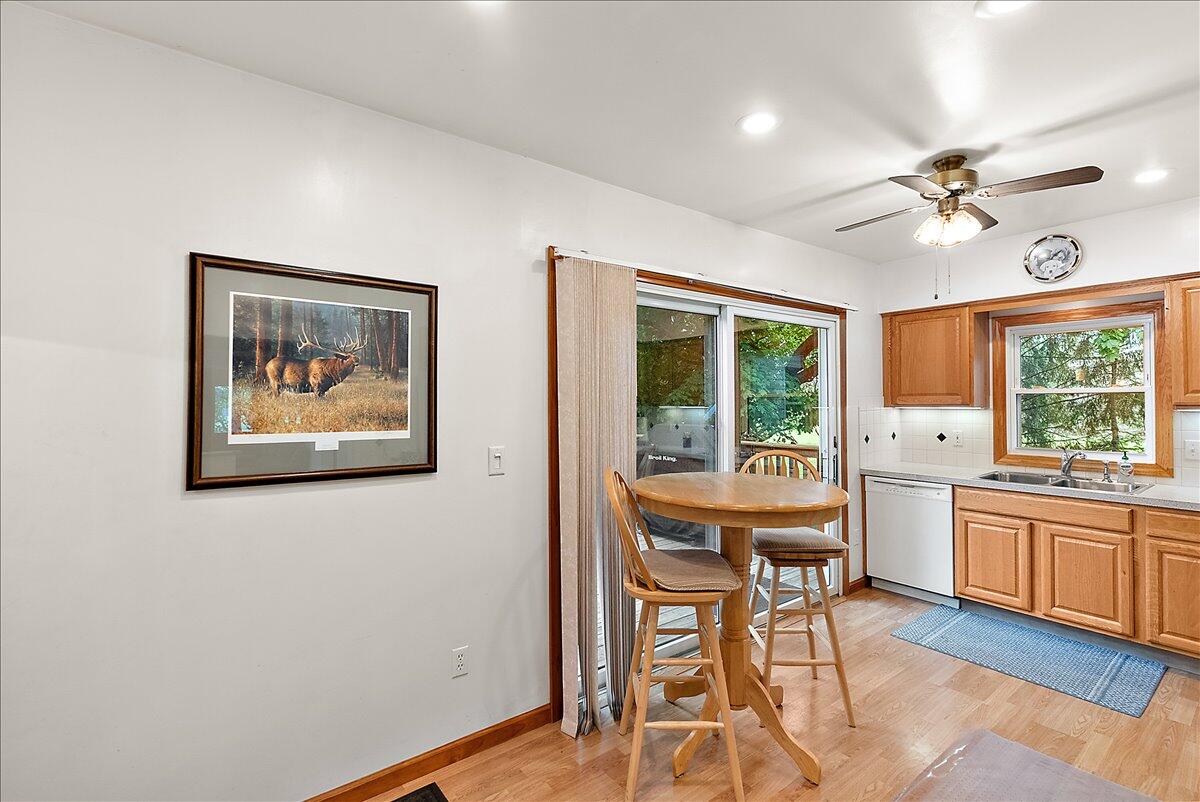 11781 8th Avenue NW Grand Rapids MI 49534