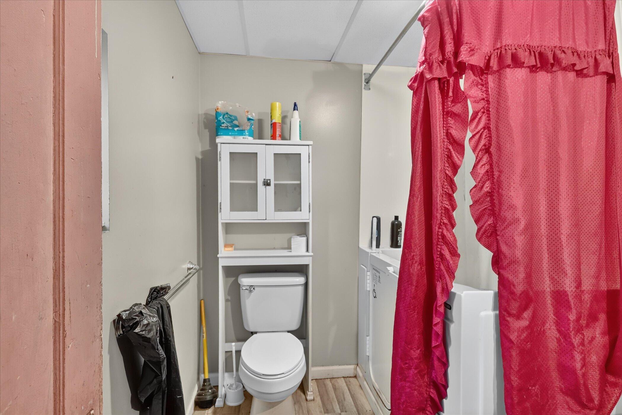 1004 Newland Place Kalamazoo MI 49001