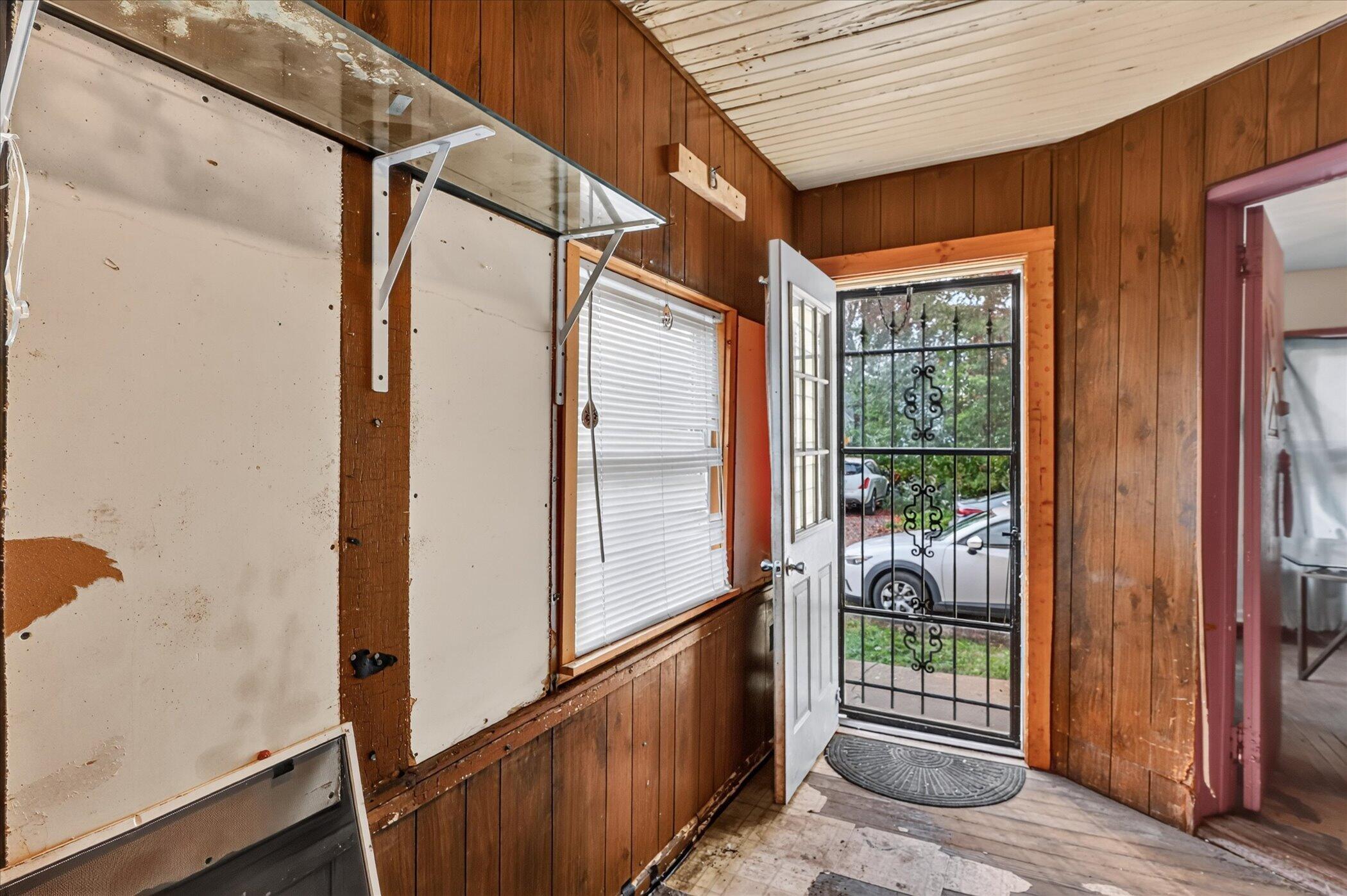 1004 Newland Place Kalamazoo MI 49001