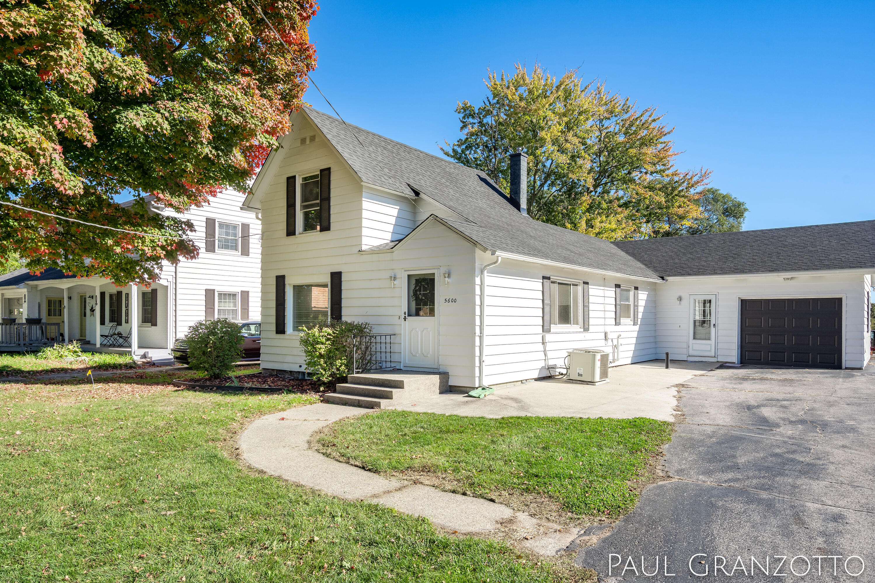 5600 Wing Avenue SE Grand Rapids MI 49512