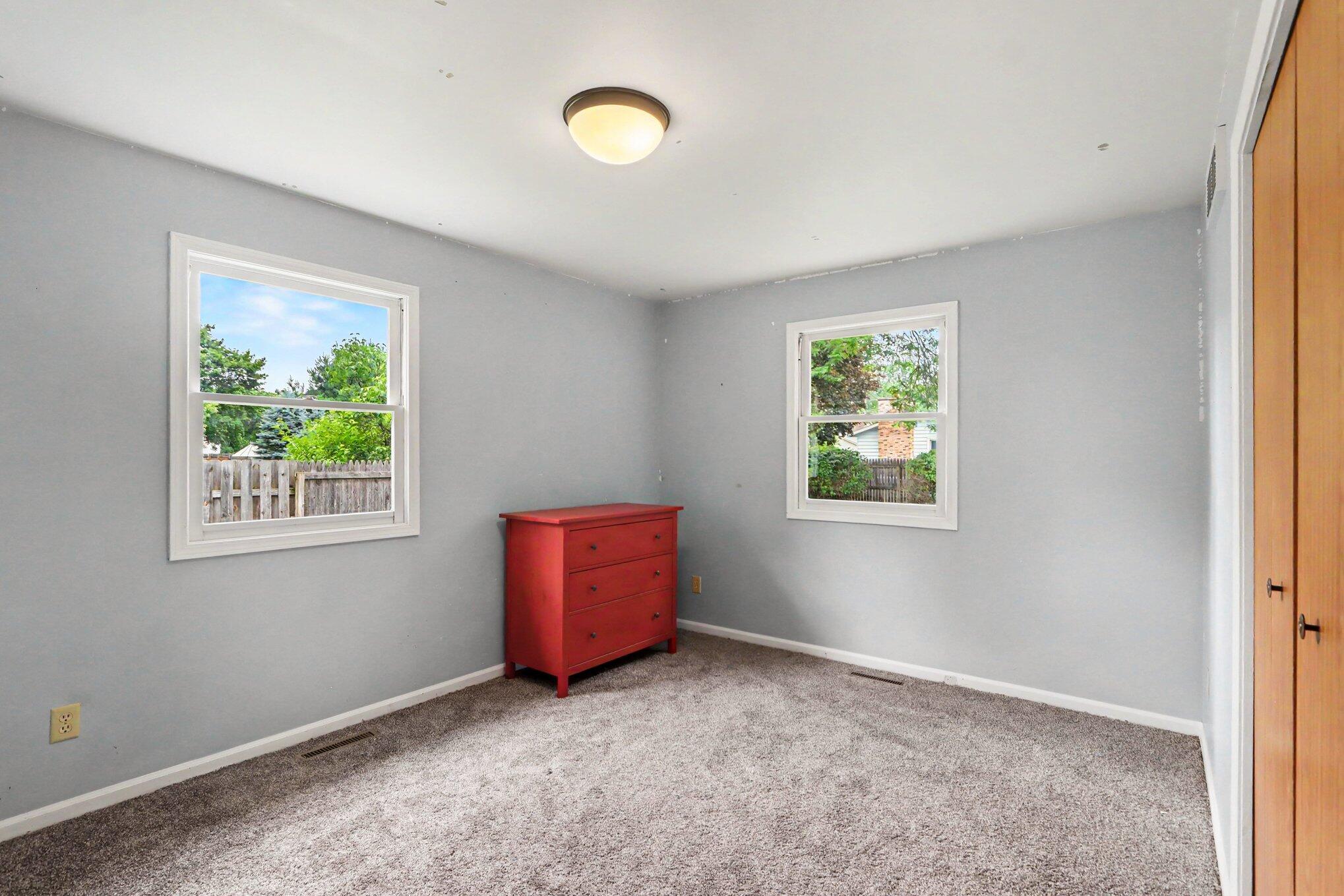 7611 Thrasher Lane Kalamazoo MI 49009