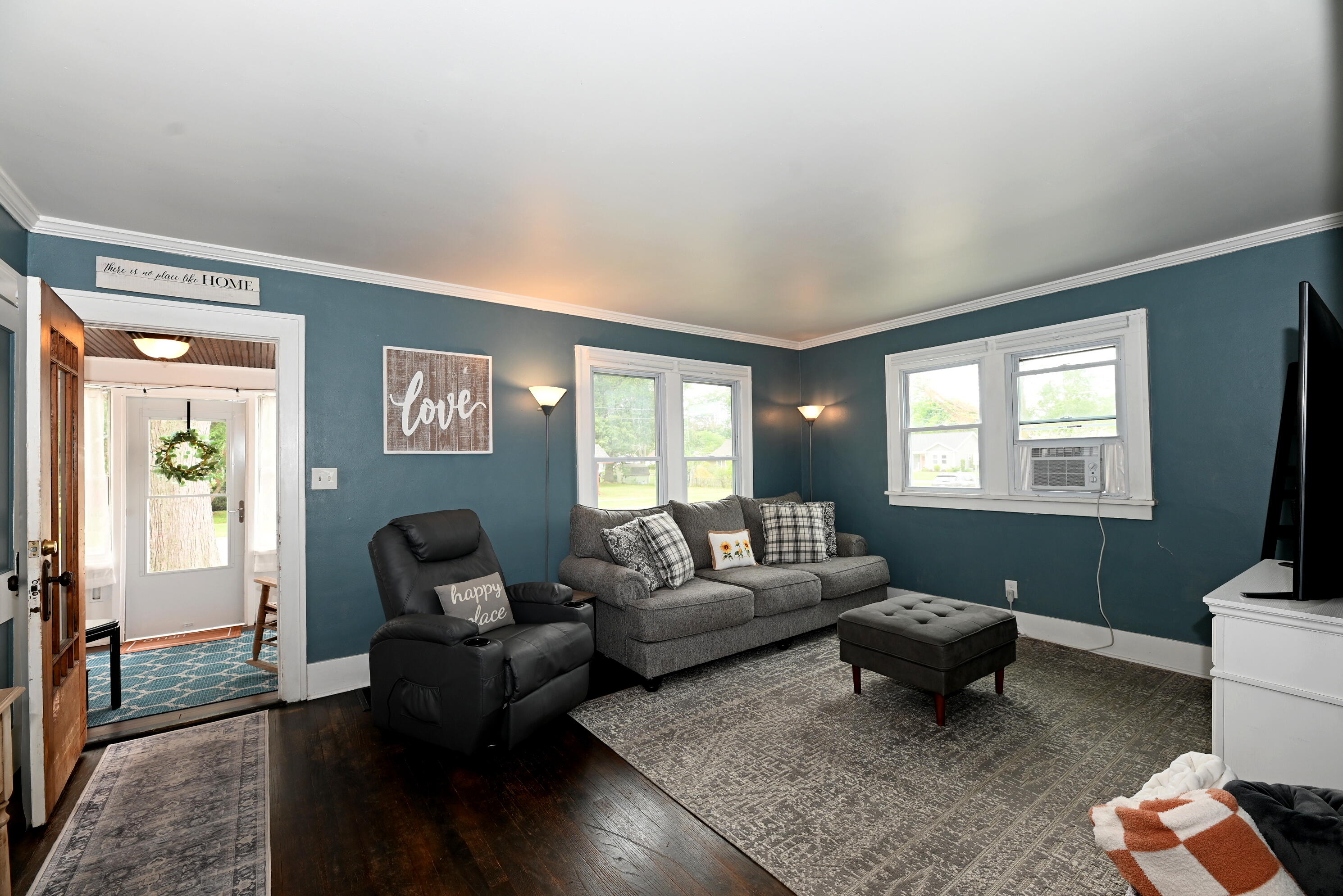 2362 Denmark Street Muskegon MI 49441