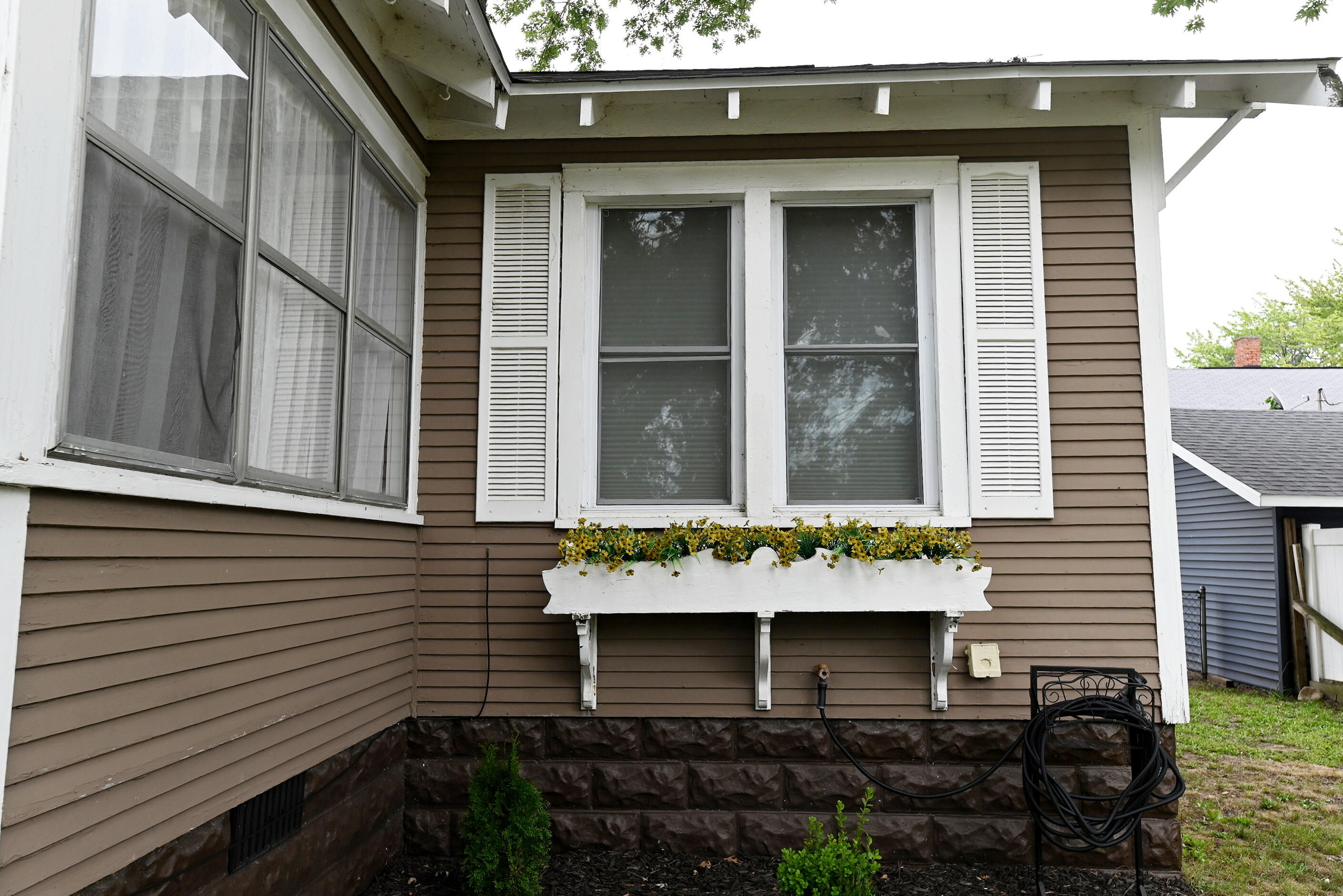 2362 Denmark Street Muskegon MI 49441