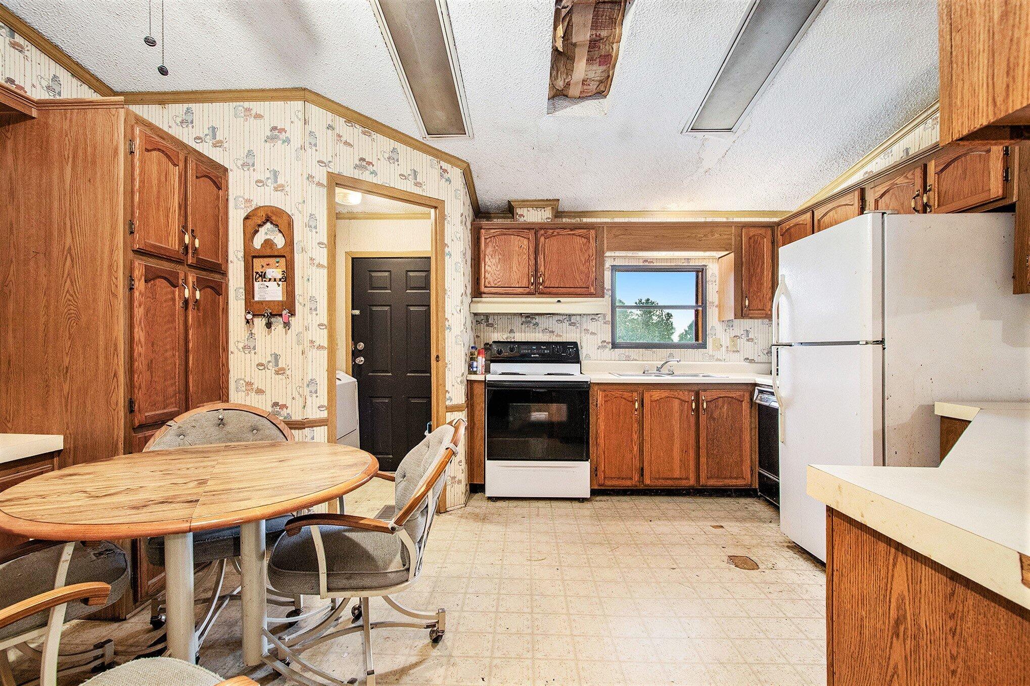 6727 Youngren Road Three Oaks MI 49128