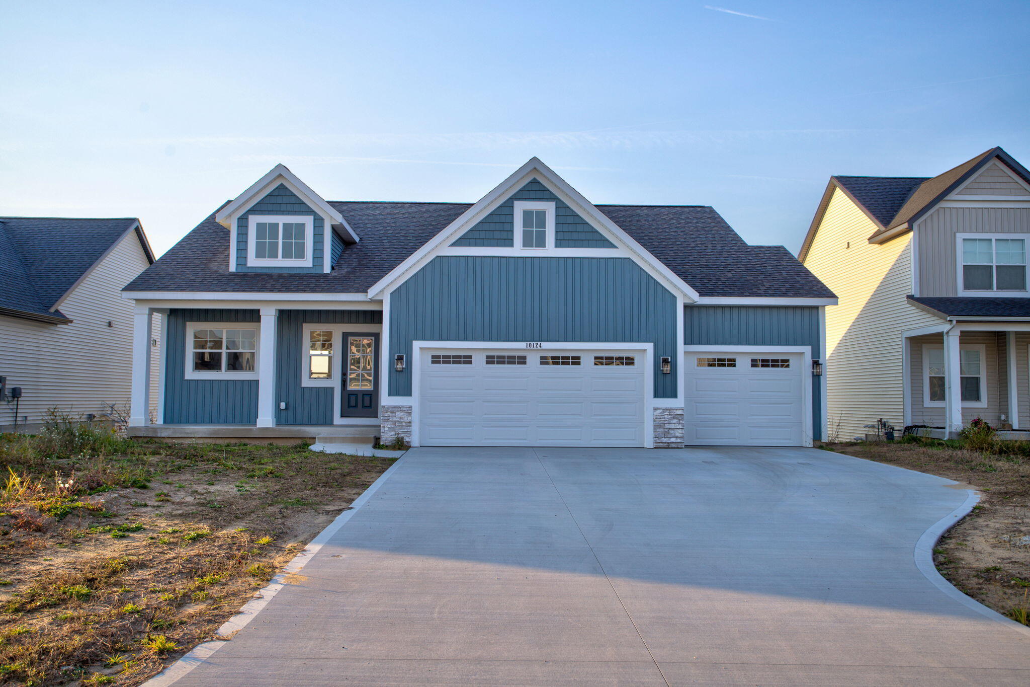 10124 Strawberry Lane Zeeland MI 49464