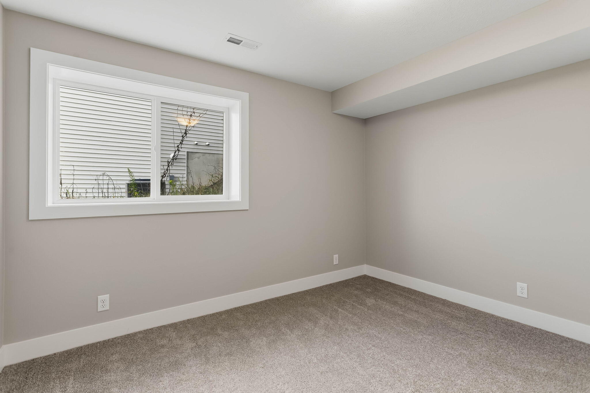 10124 Strawberry Lane Zeeland MI 49464