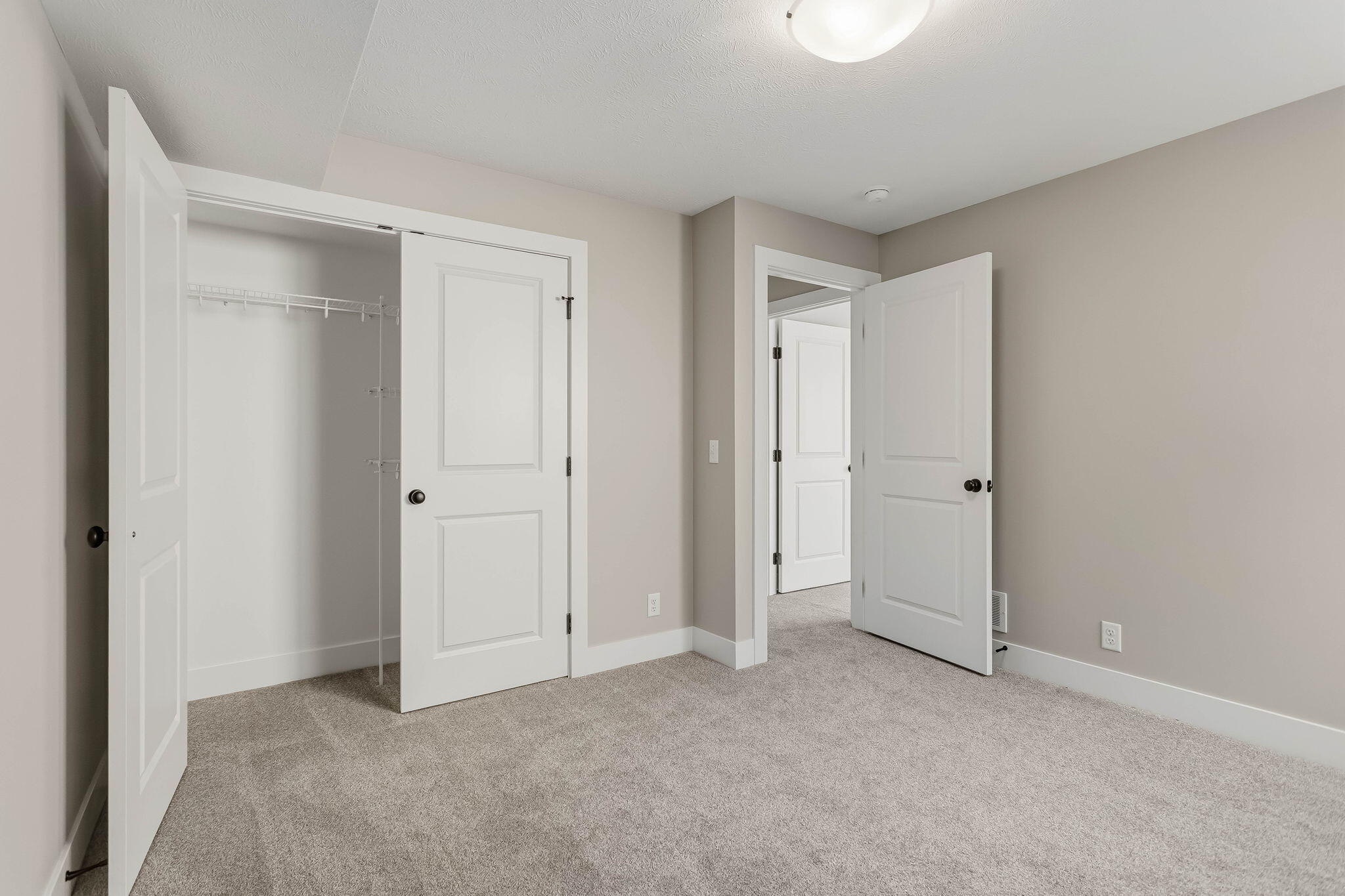 10124 Strawberry Lane Zeeland MI 49464