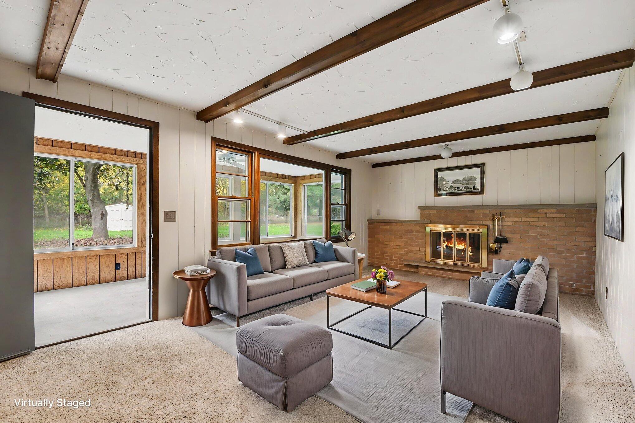 859 Paradise Lake Drive SE Grand Rapids MI 49546