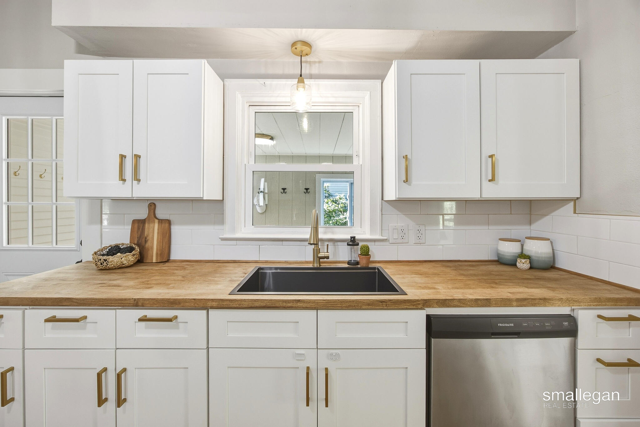 433 Leonard Street NE Grand Rapids MI 49503