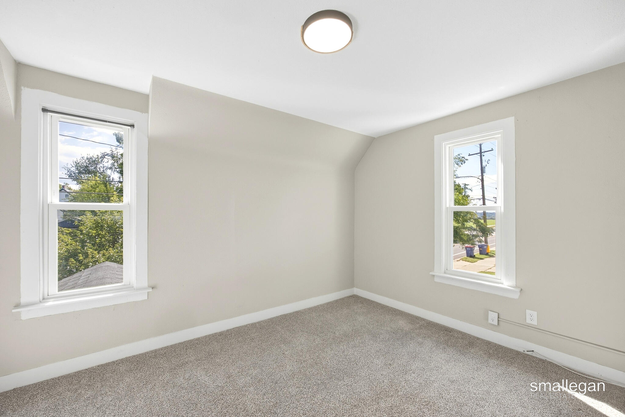433 Leonard Street NE Grand Rapids MI 49503