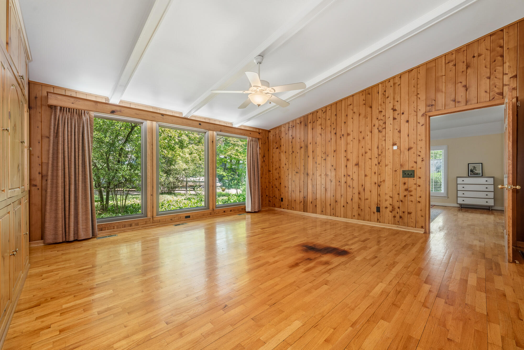 2015 Grand Avenue Kalamazoo MI 49006