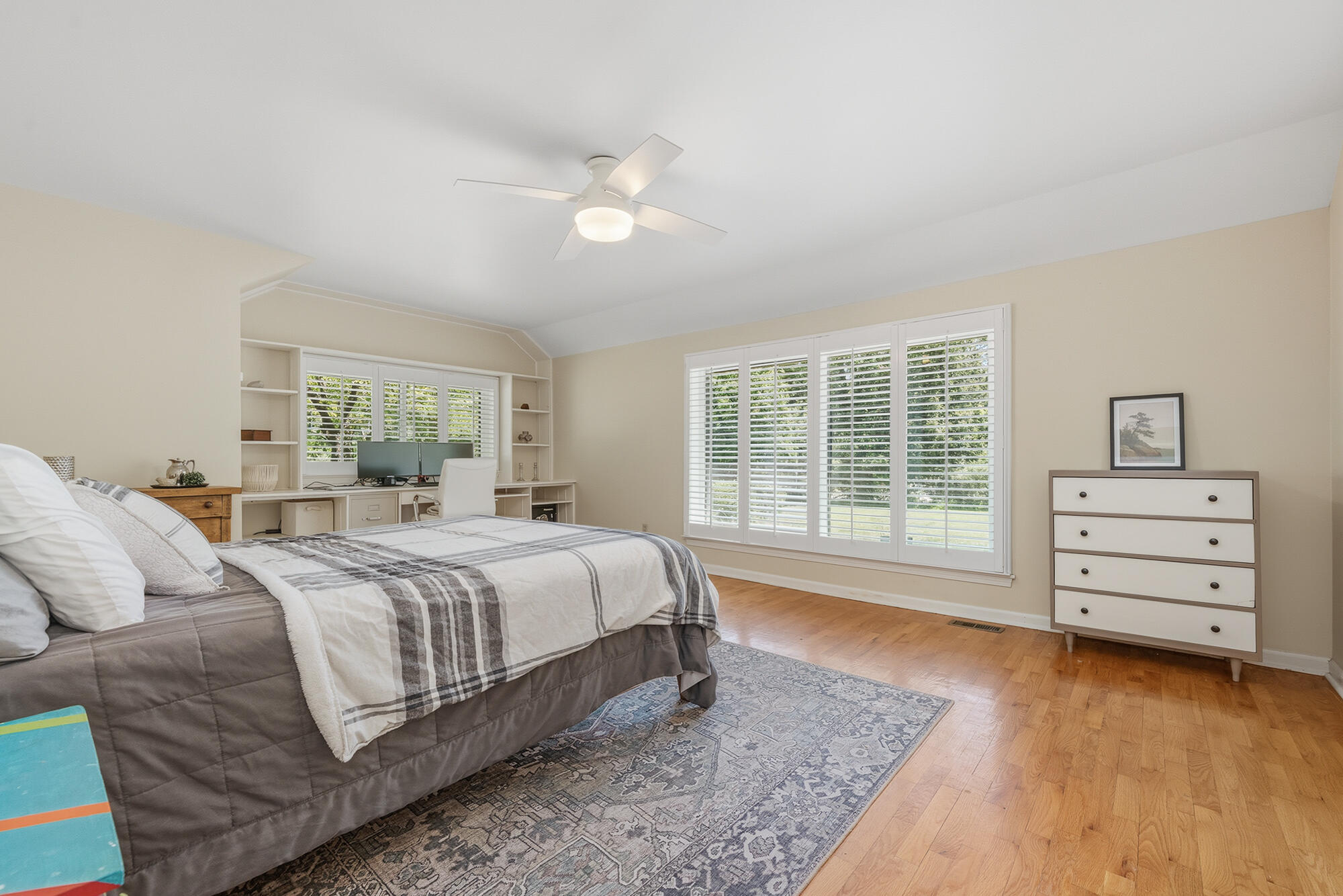 2015 Grand Avenue Kalamazoo MI 49006