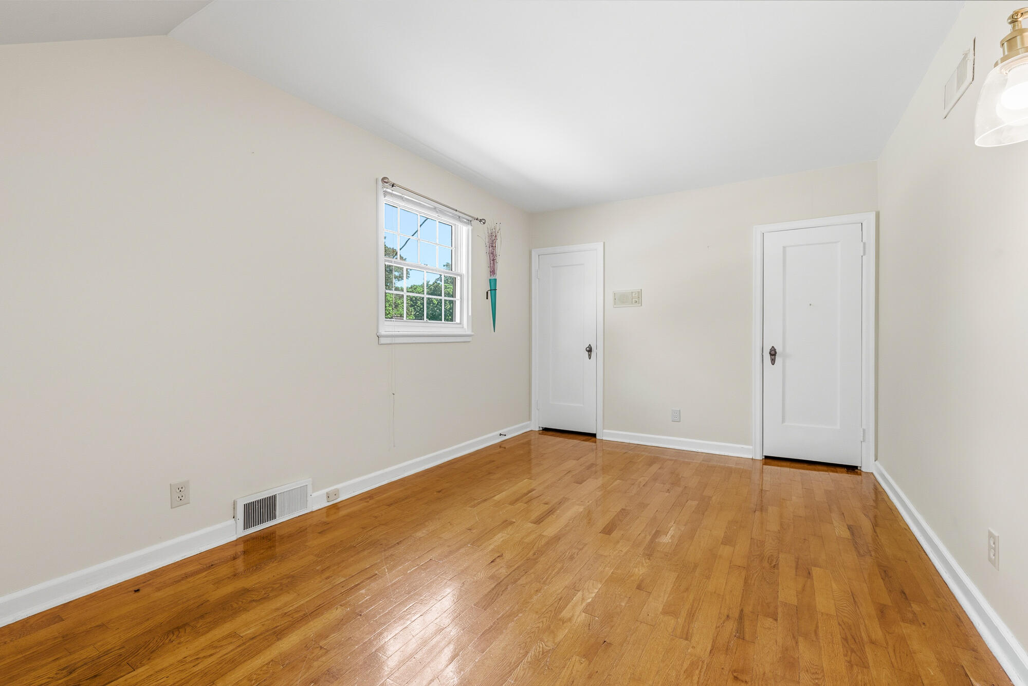 2015 Grand Avenue Kalamazoo MI 49006