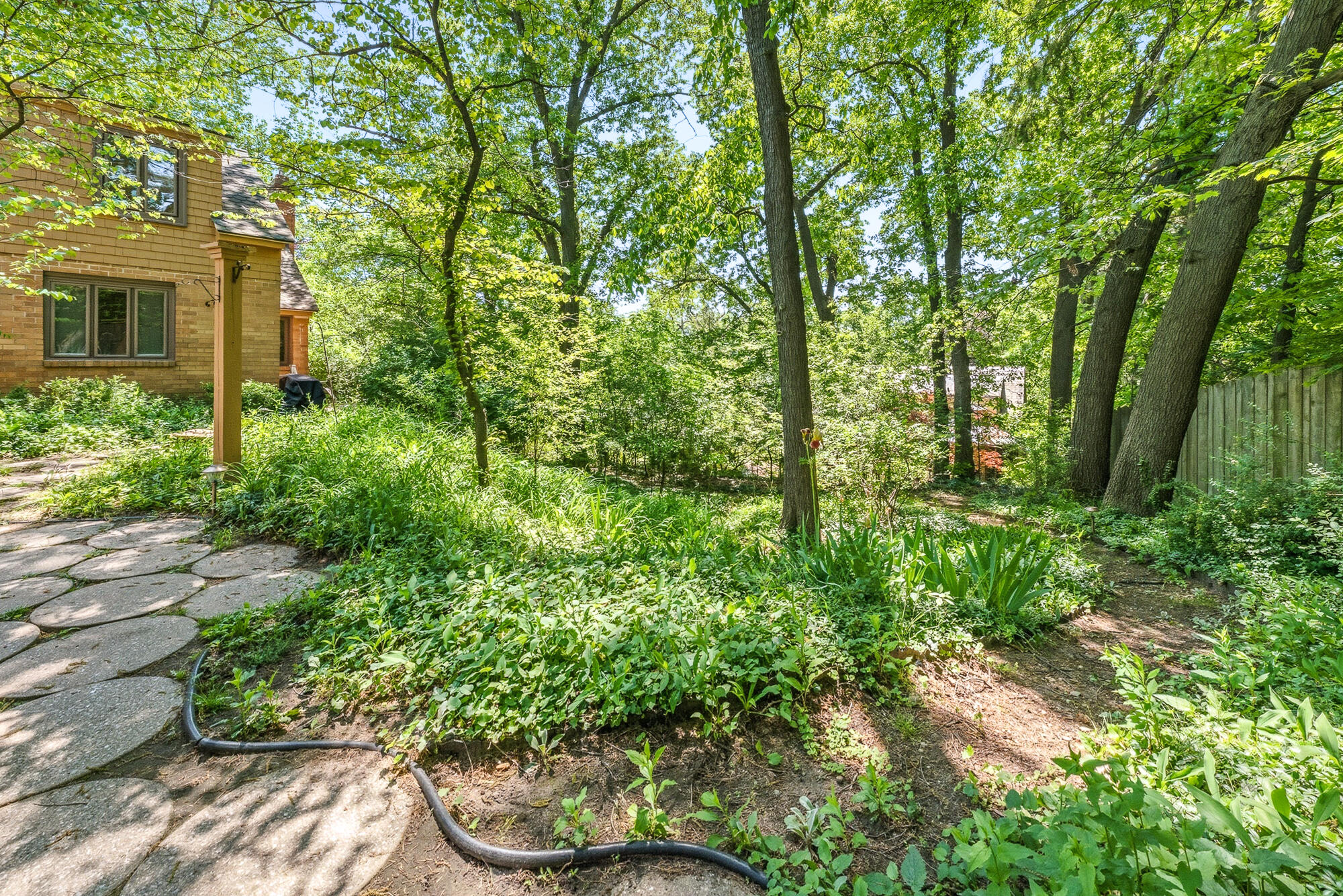 2015 Grand Avenue Kalamazoo MI 49006