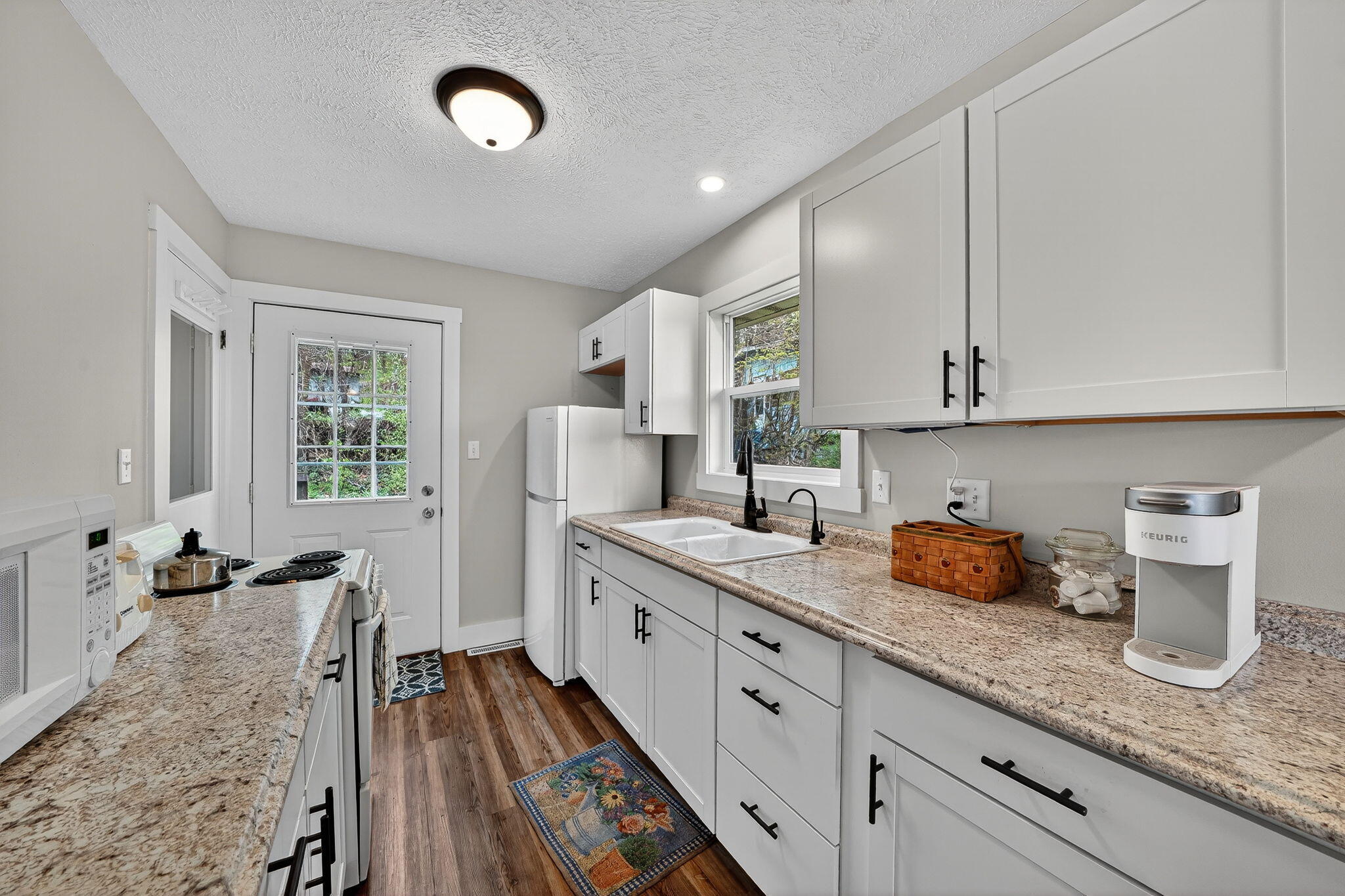 66175 South Drive Cassopolis MI 49031
